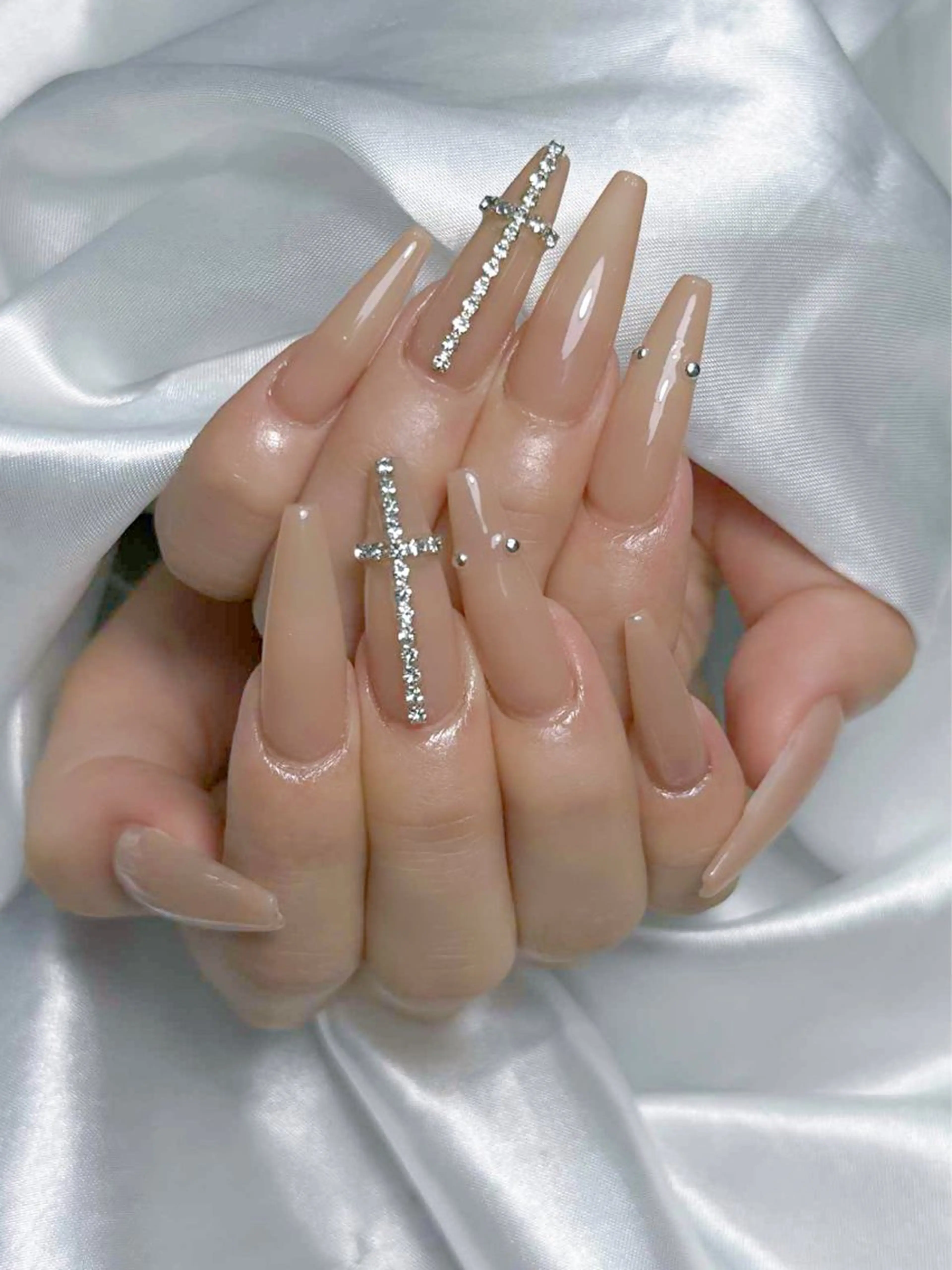 ネイル ハンドネイル LEELA NAIL STUDIO所属・LEELA NAIL STUDIOのネイルデザイン