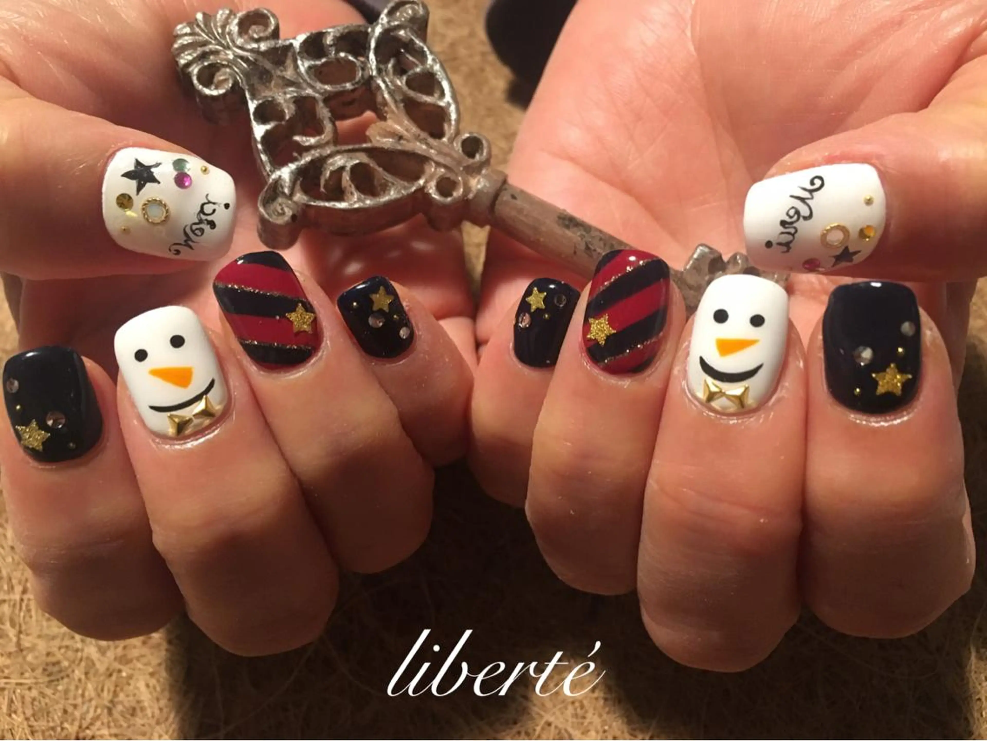 ネイル liberté (リベルテ)のネイルデザイン