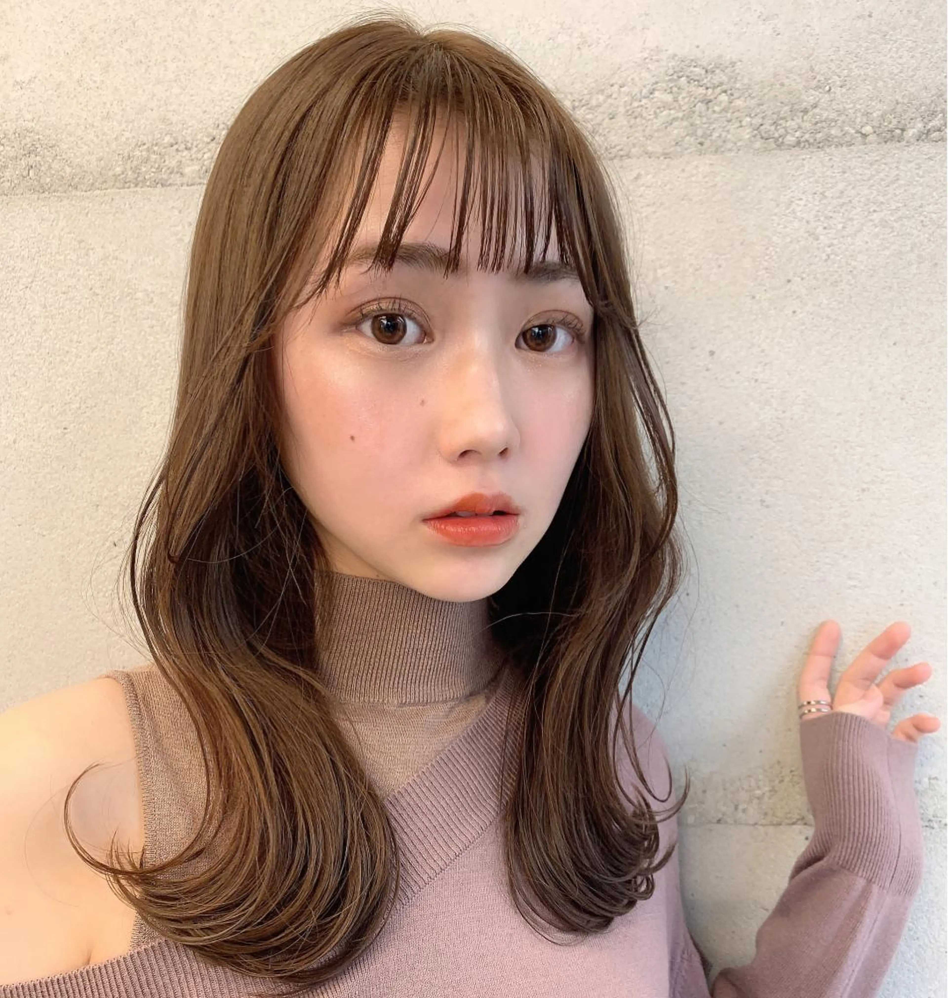 ミディアム カラー カット ヘアカラー トリートメント ヘッドスパ ヘアセット 透明感/オリーブ/ グレージュ/YUKAのヘアスタイル