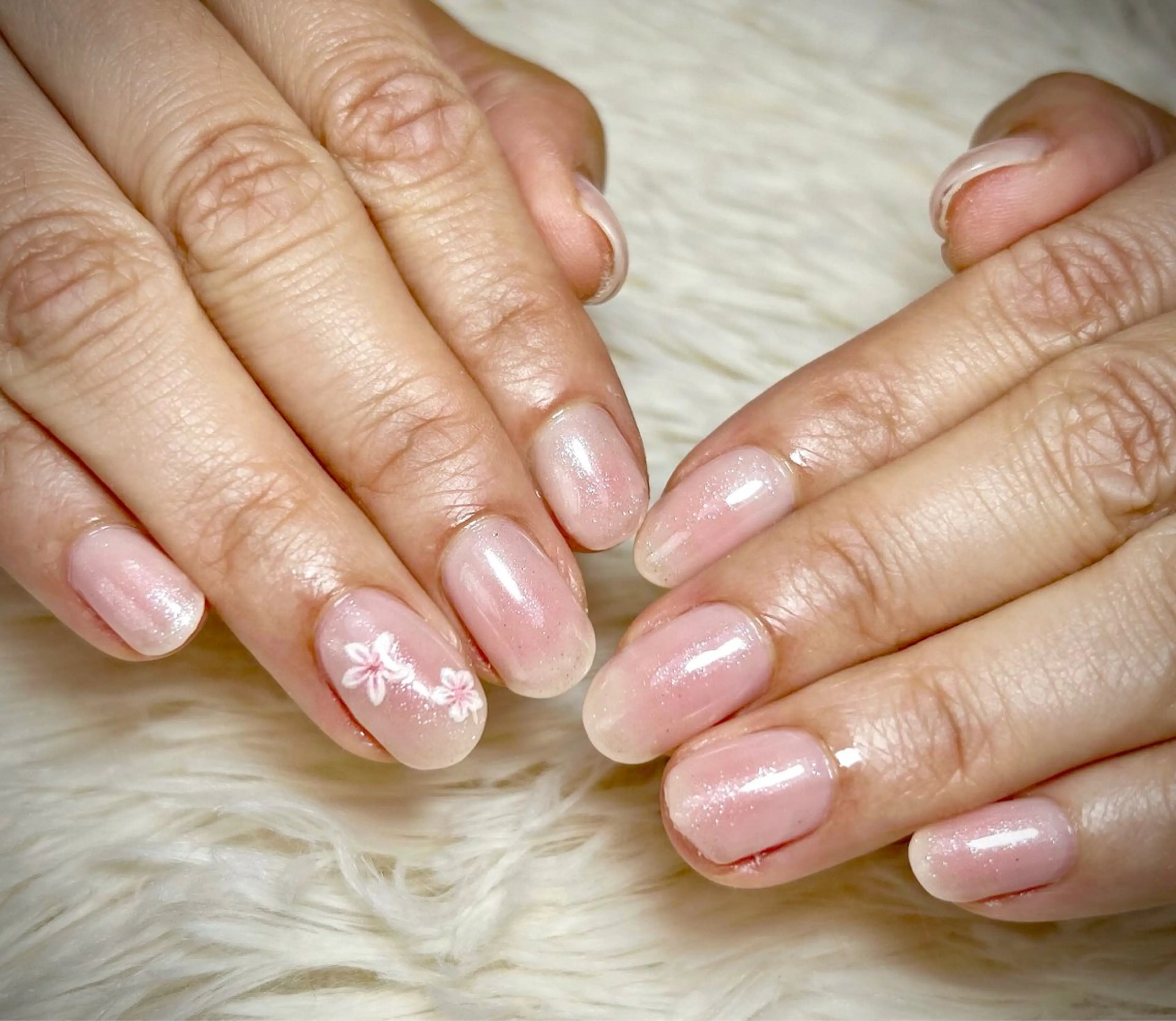 ネイル Nailsalon Latteのネイルデザイン