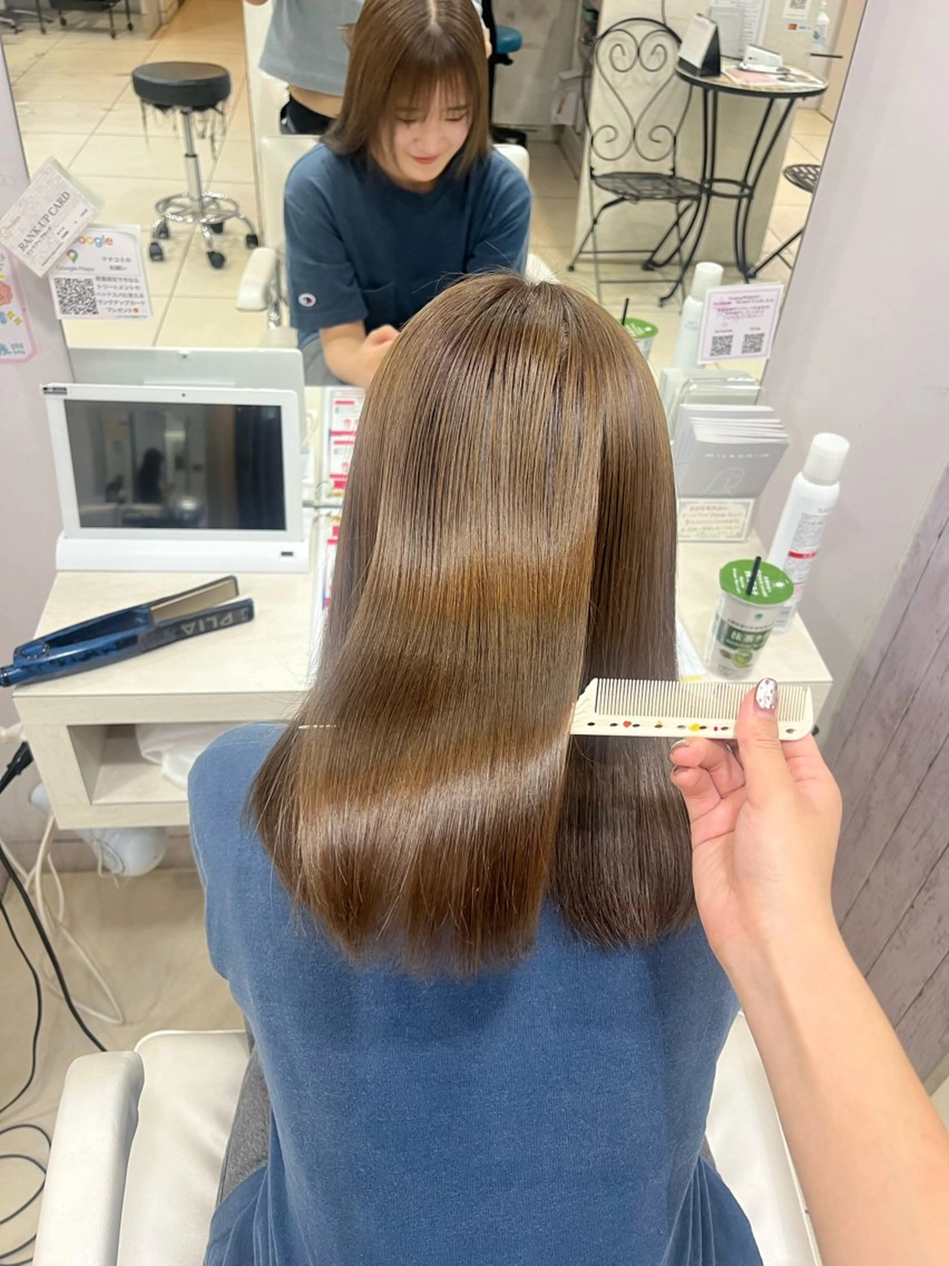 セミロング ヘアカラー トリートメント 【髪質改善カラー】 あむ·. ⟡ 🖤のヘアスタイル