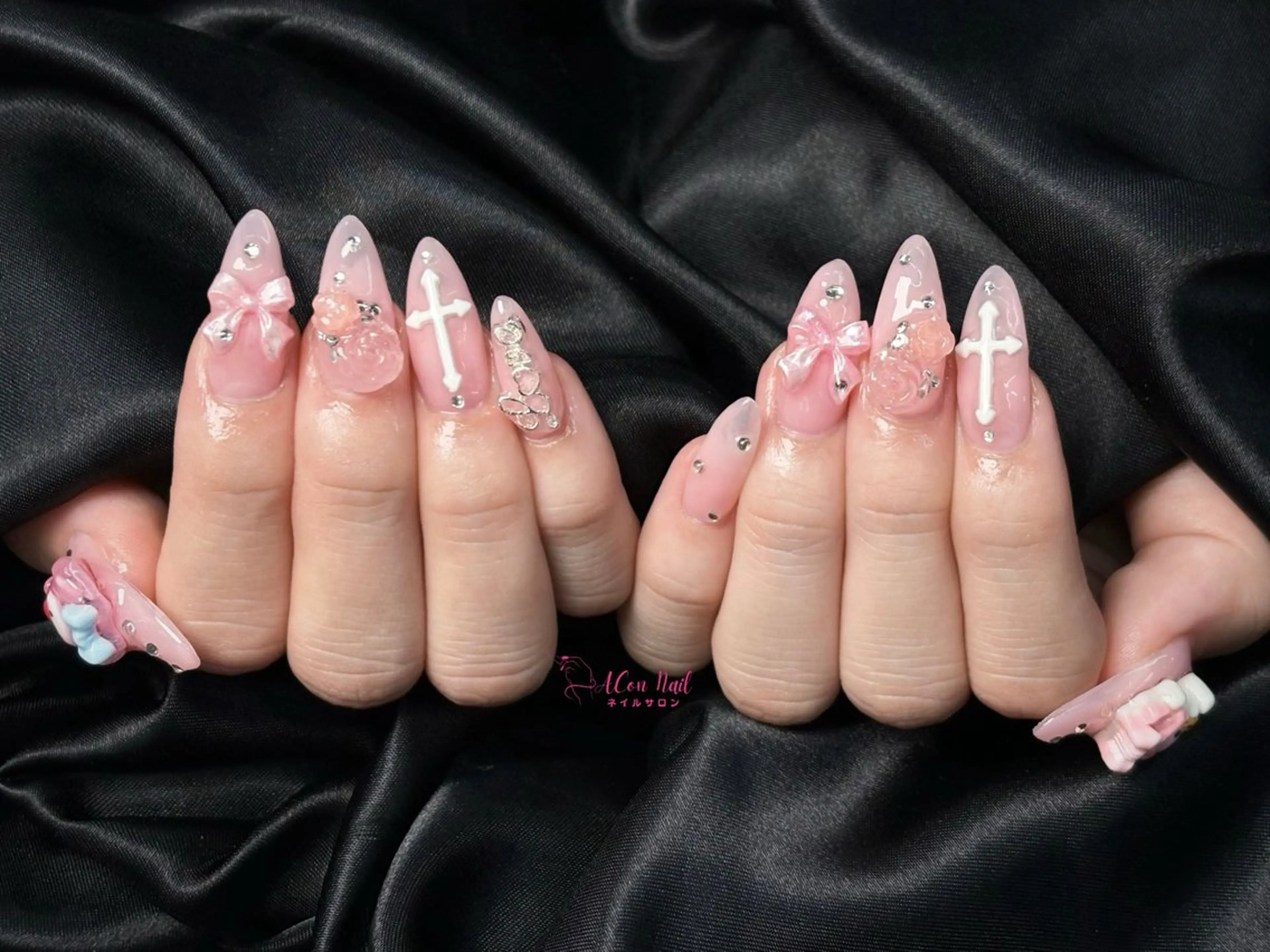 ネイル 桜ネイル 長さ出し フラワーネイル フレンチネイル ジェルネイル ハンドネイル AConNailSalon所属・ACon NailSalonのネイルデザイン