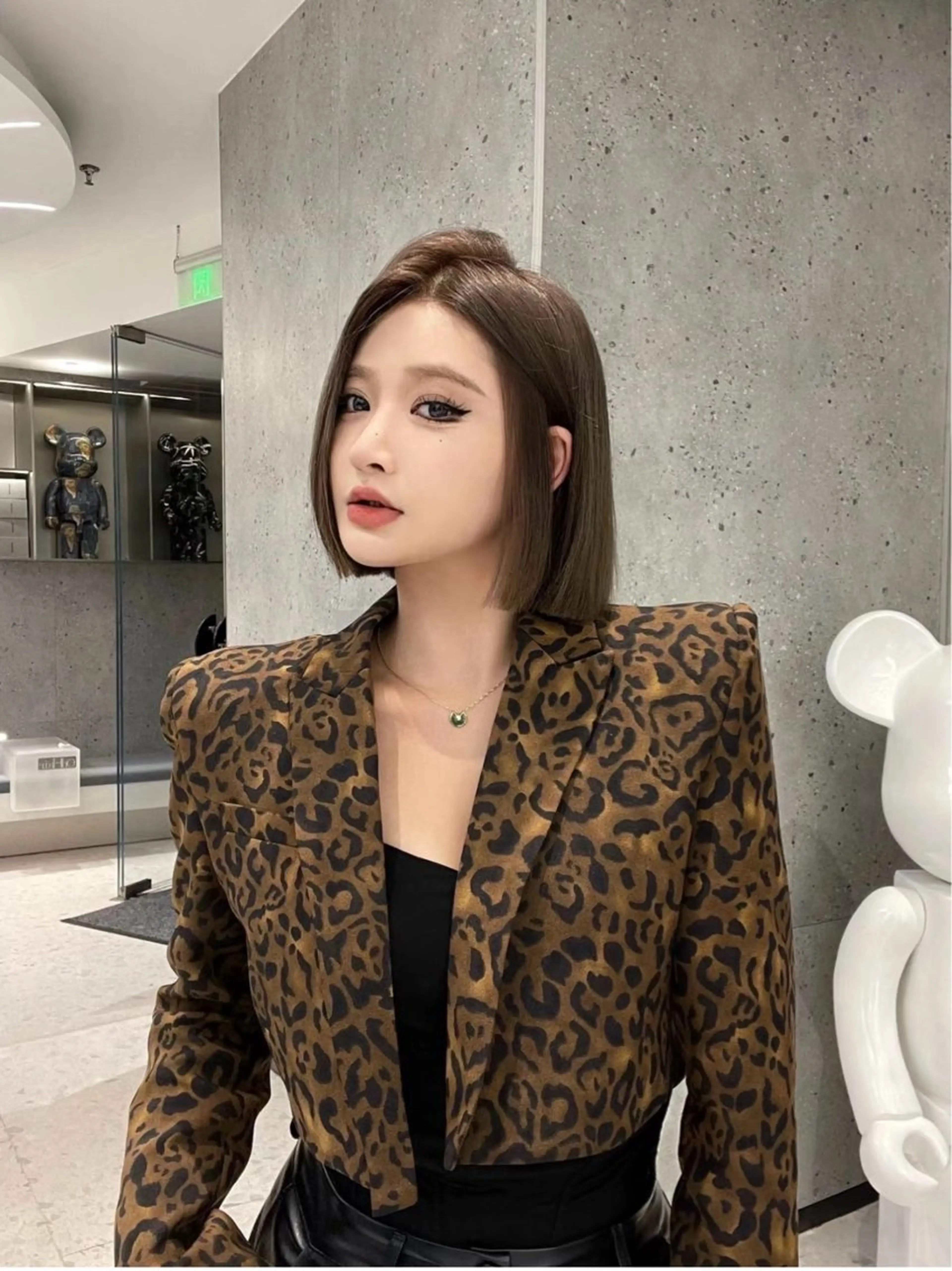 ロング カラー ボブ 髪質改善 レイヤーカット カット 縮毛矯正 トリートメント ワンホンヘア ケラチン/Kaitoのヘアスタイル