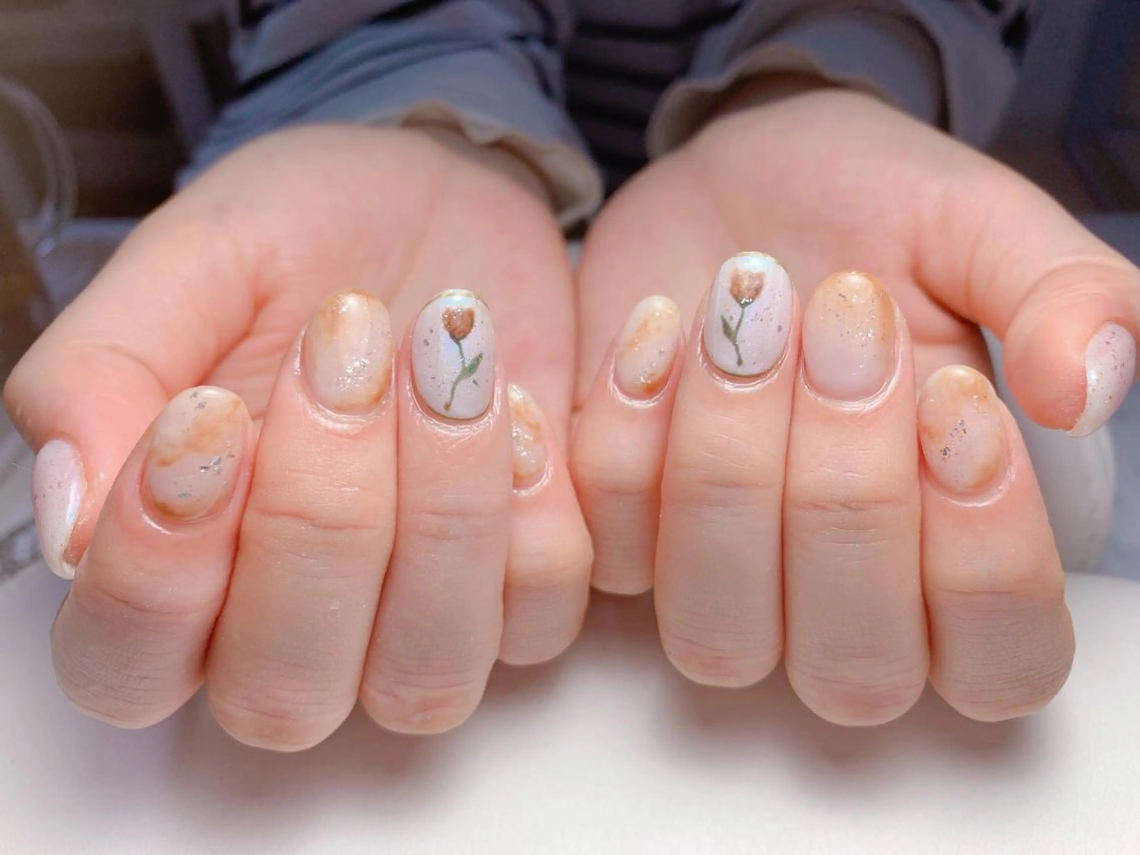 ネイル MiKi Nai池袋 長さだし得意のネイルデザイン