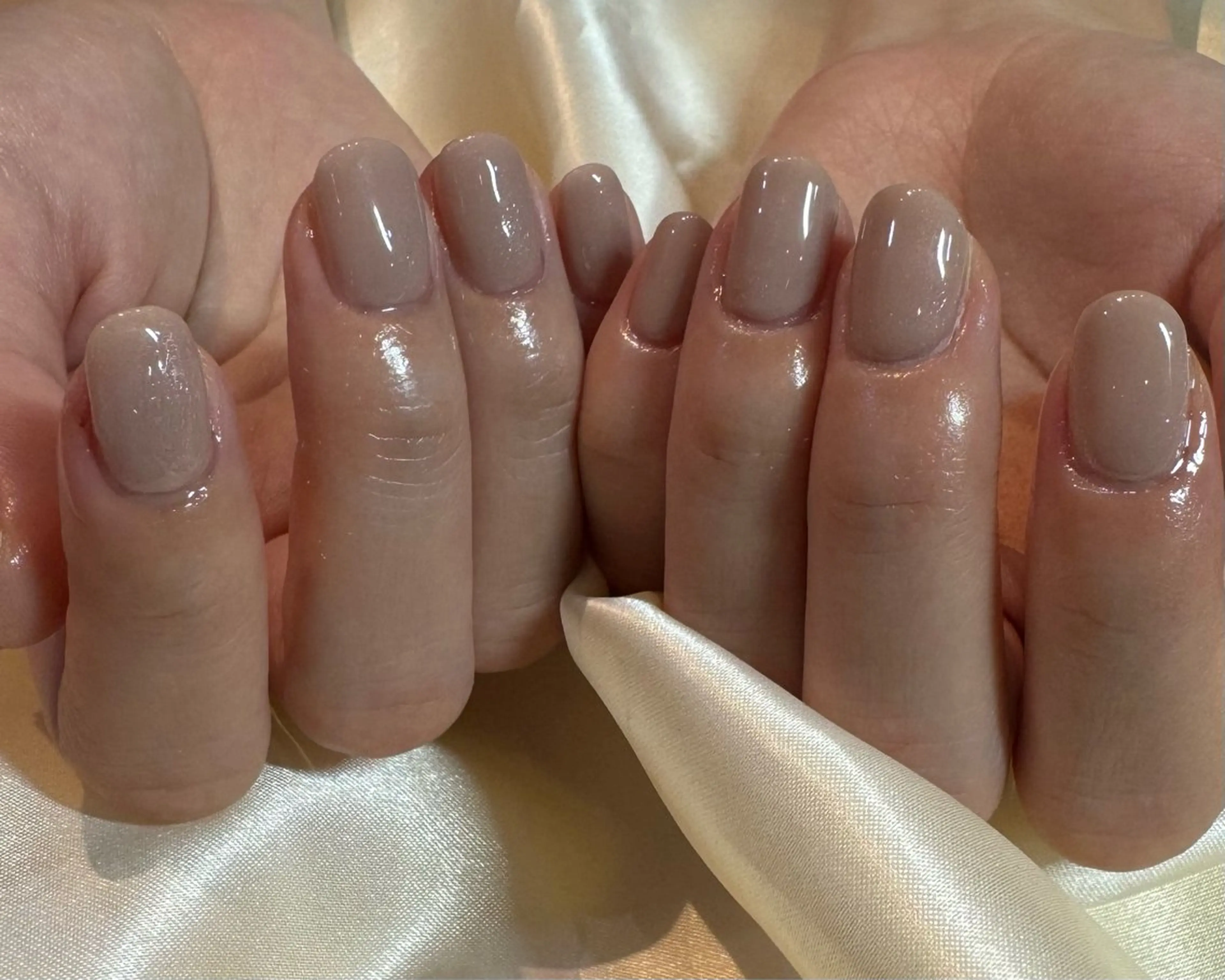 ［2.3回目の方限定🪽］ Hand【フィルイン】【one color🫧】の写真