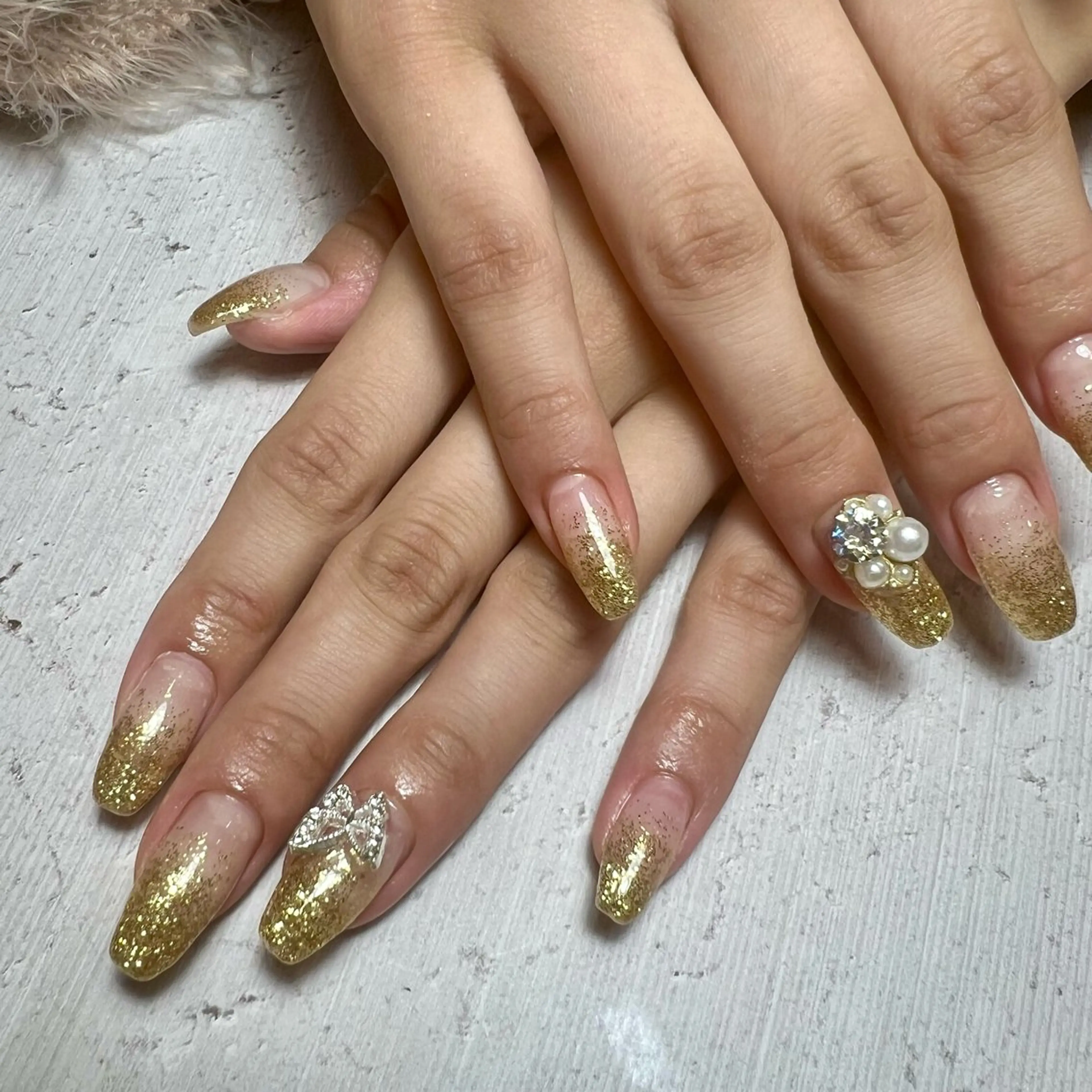 ネイル ラメ(グリッター) ラメグラデーション twin .のネイルデザイン