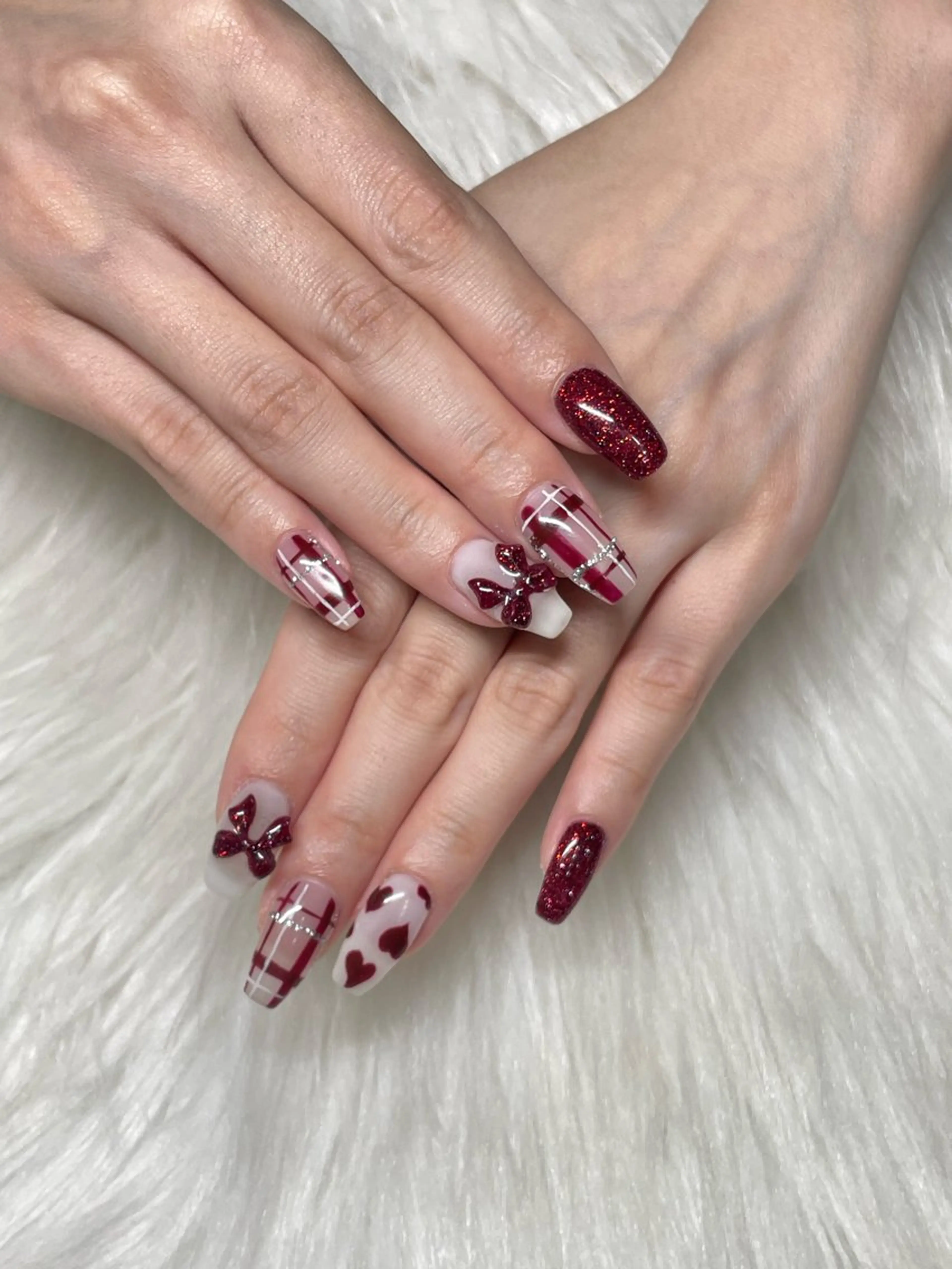 ネイル ハンドネイル オーロラ所属・YUI nailのネイルデザイン