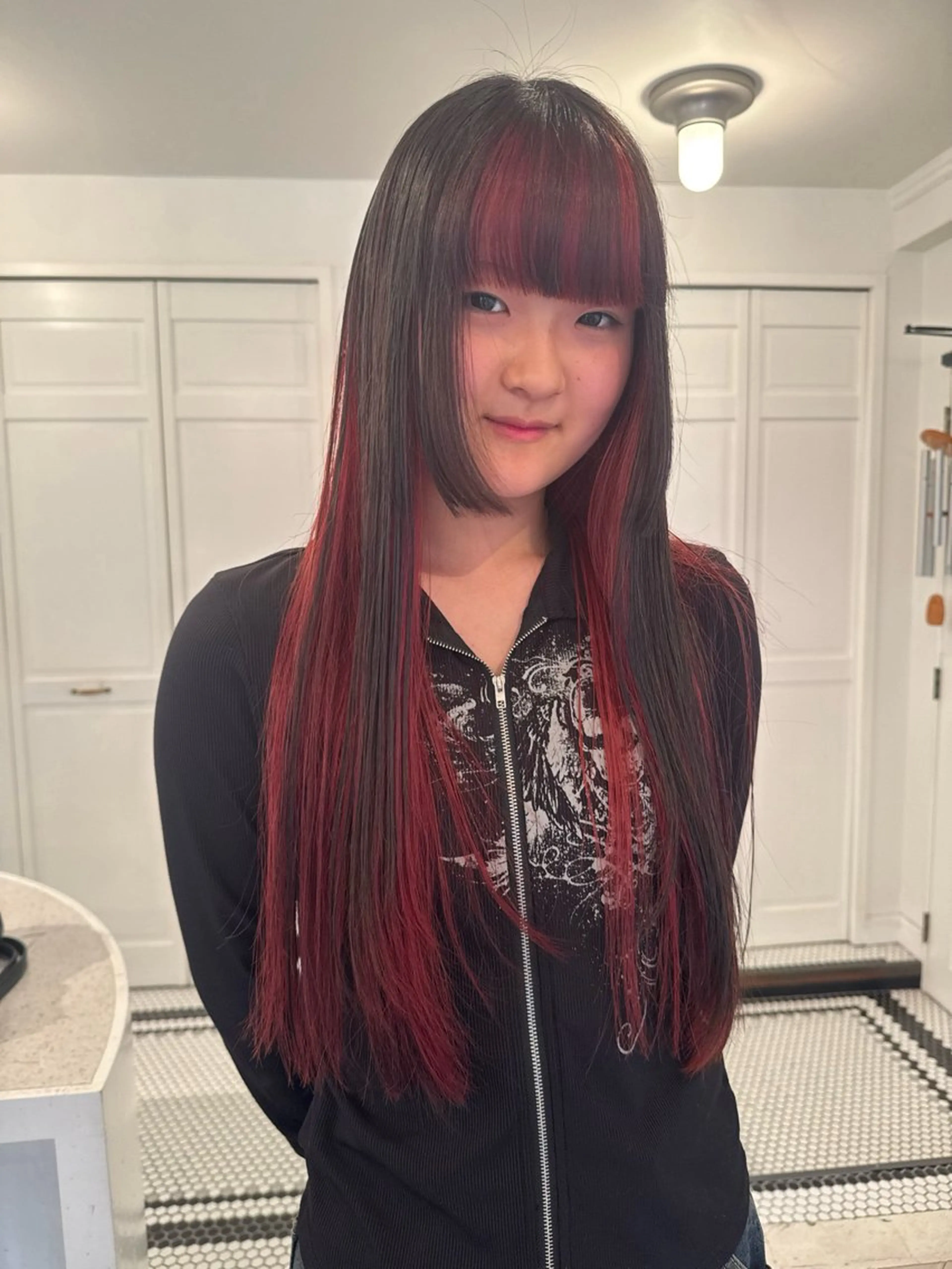 カラー ヘアカラー ブリーチカラー🎀 韓国風/寺門美優のヘアスタイル