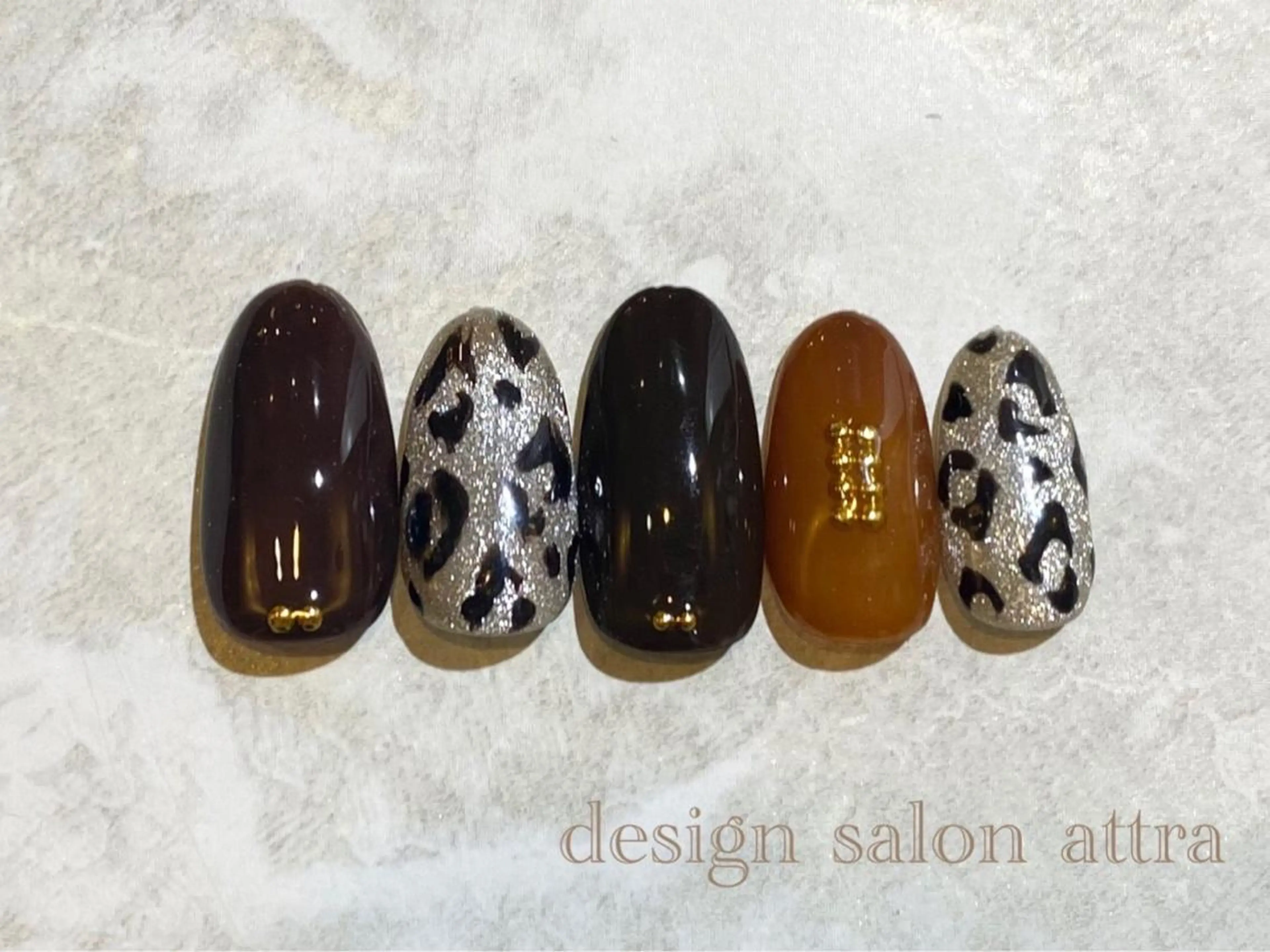 ネイル デザインサロン attra 本八幡店のネイルデザイン