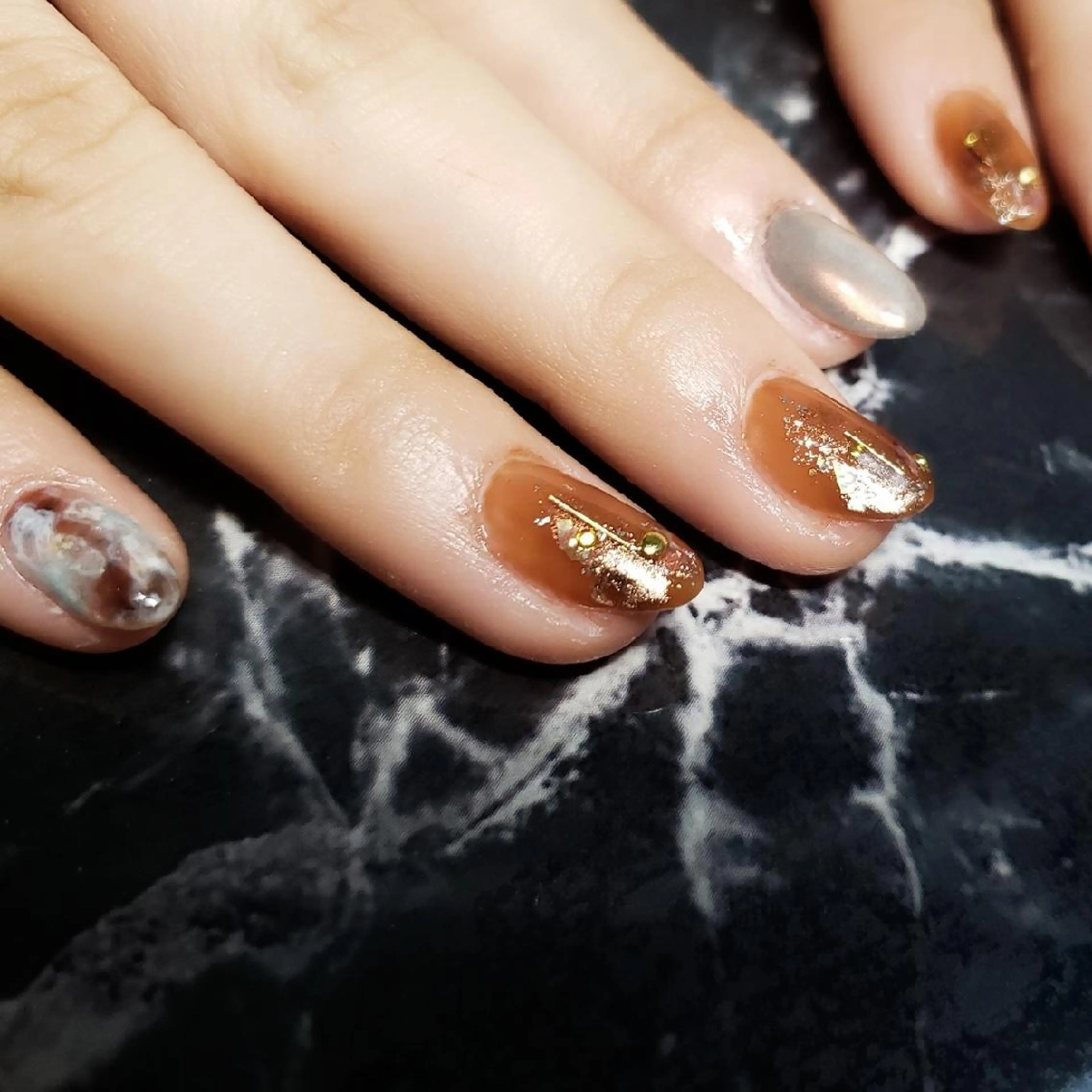 ショート ネイル クロキ 。のネイルデザイン