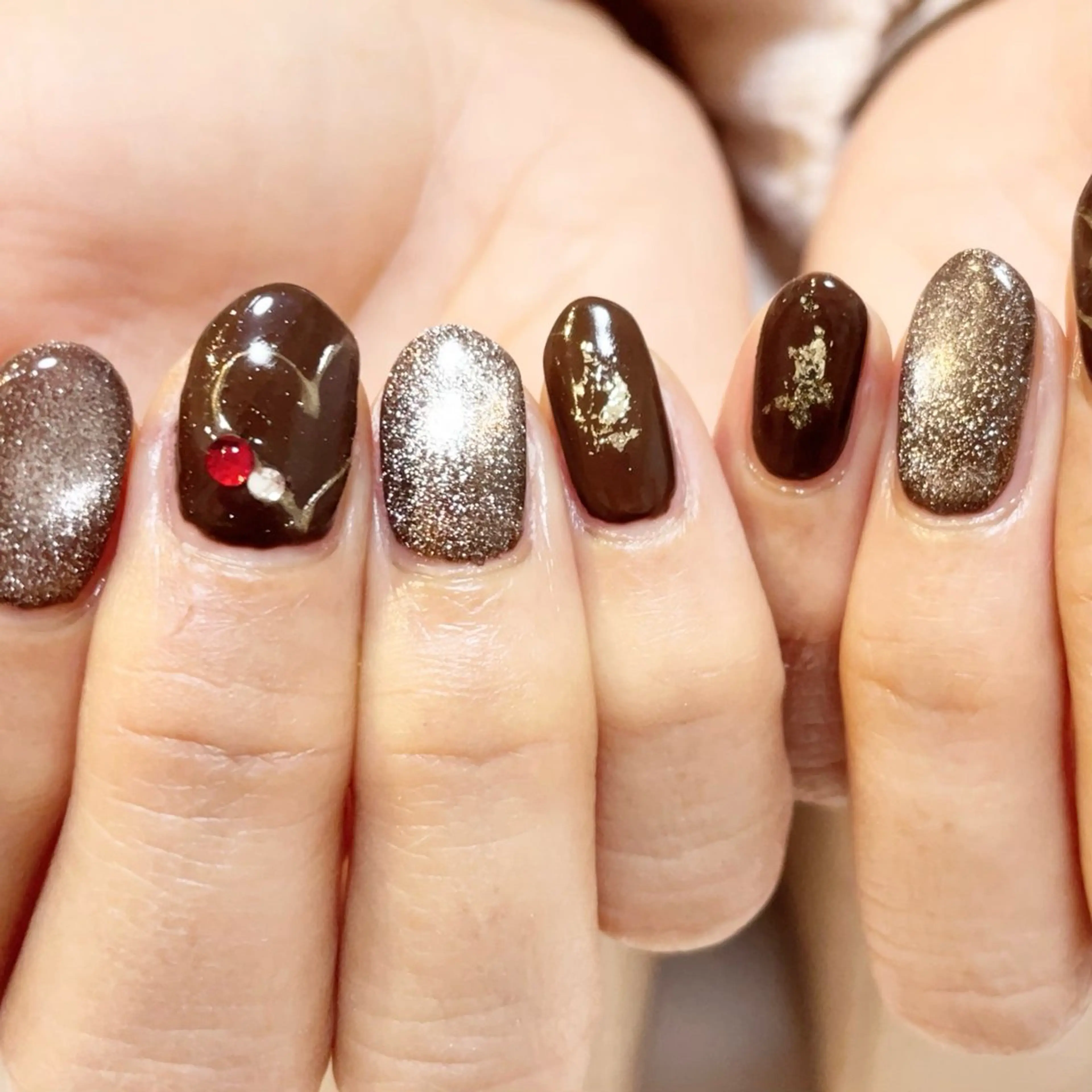 ネイル manis .のネイルデザイン