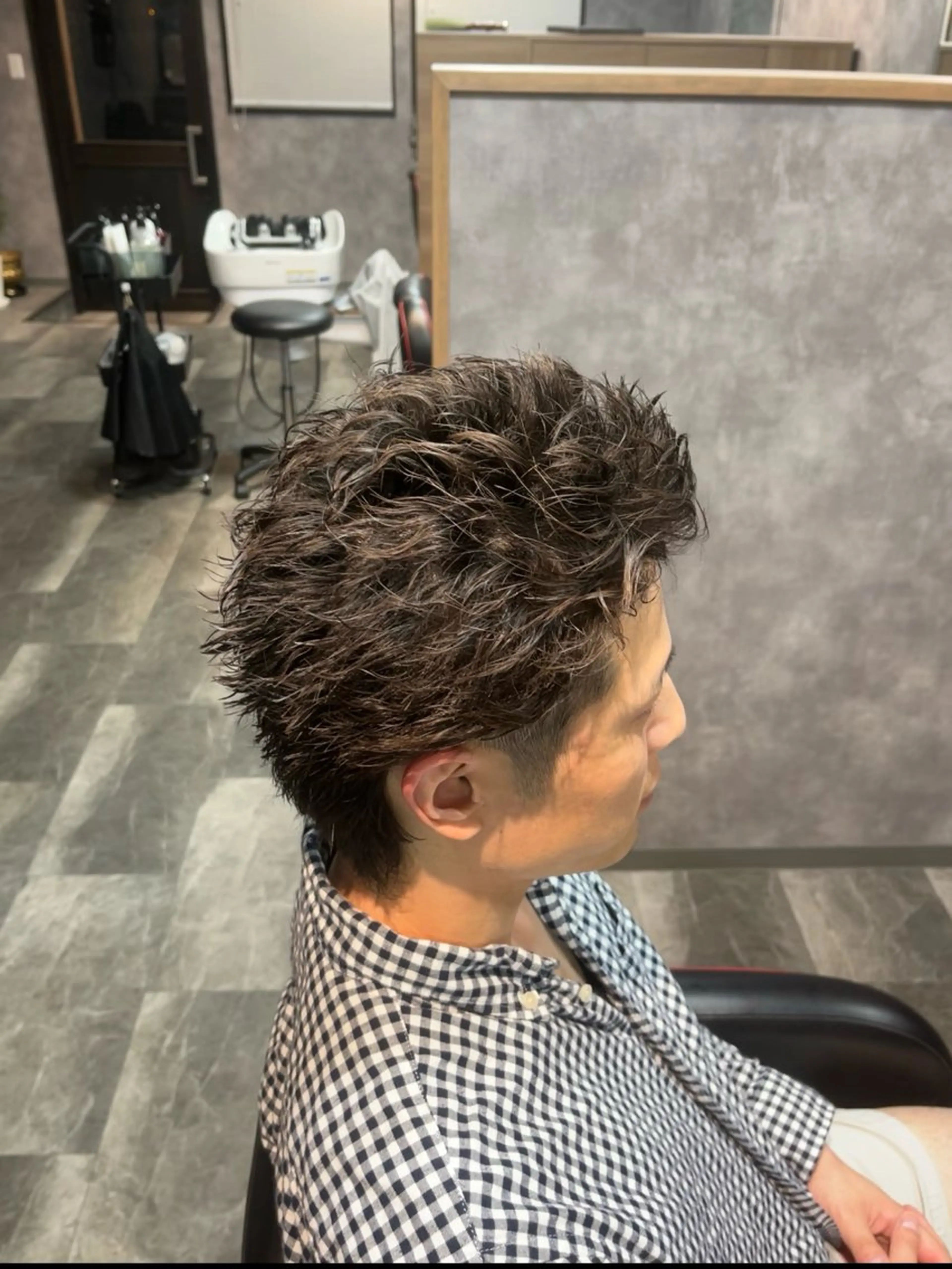 ショート パーマ メンズ メンズパーマ SWELL-WHITE-所属・SWELL  高峰 将生  メンズ専門のヘアスタイル