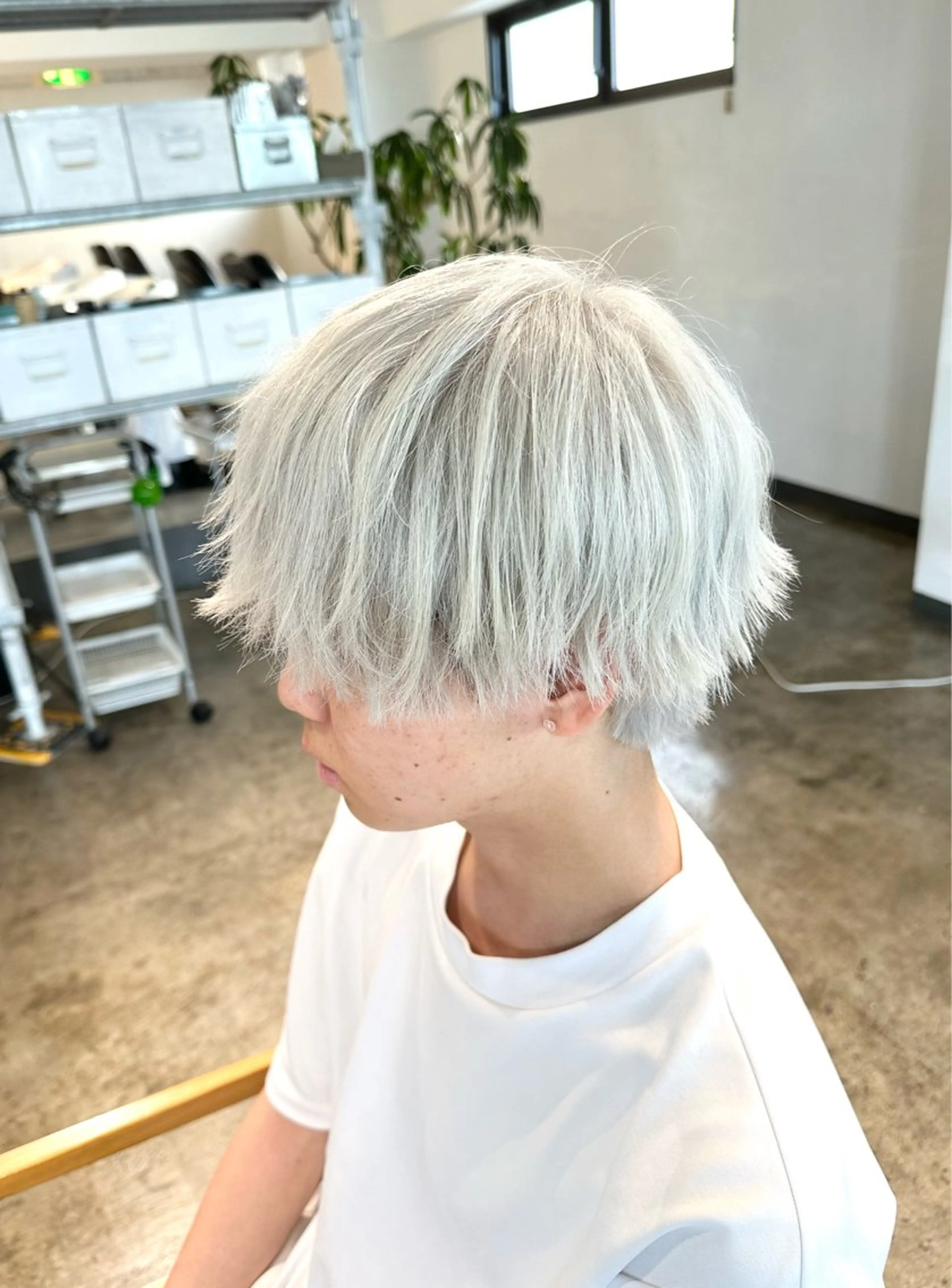 カラー メンズ メンズハイトーン メンズパーマ ハイトーンカラー カット ヘアカラー 骨格補正施術/メンズ 専門美容師/YUYAのヘアスタイル