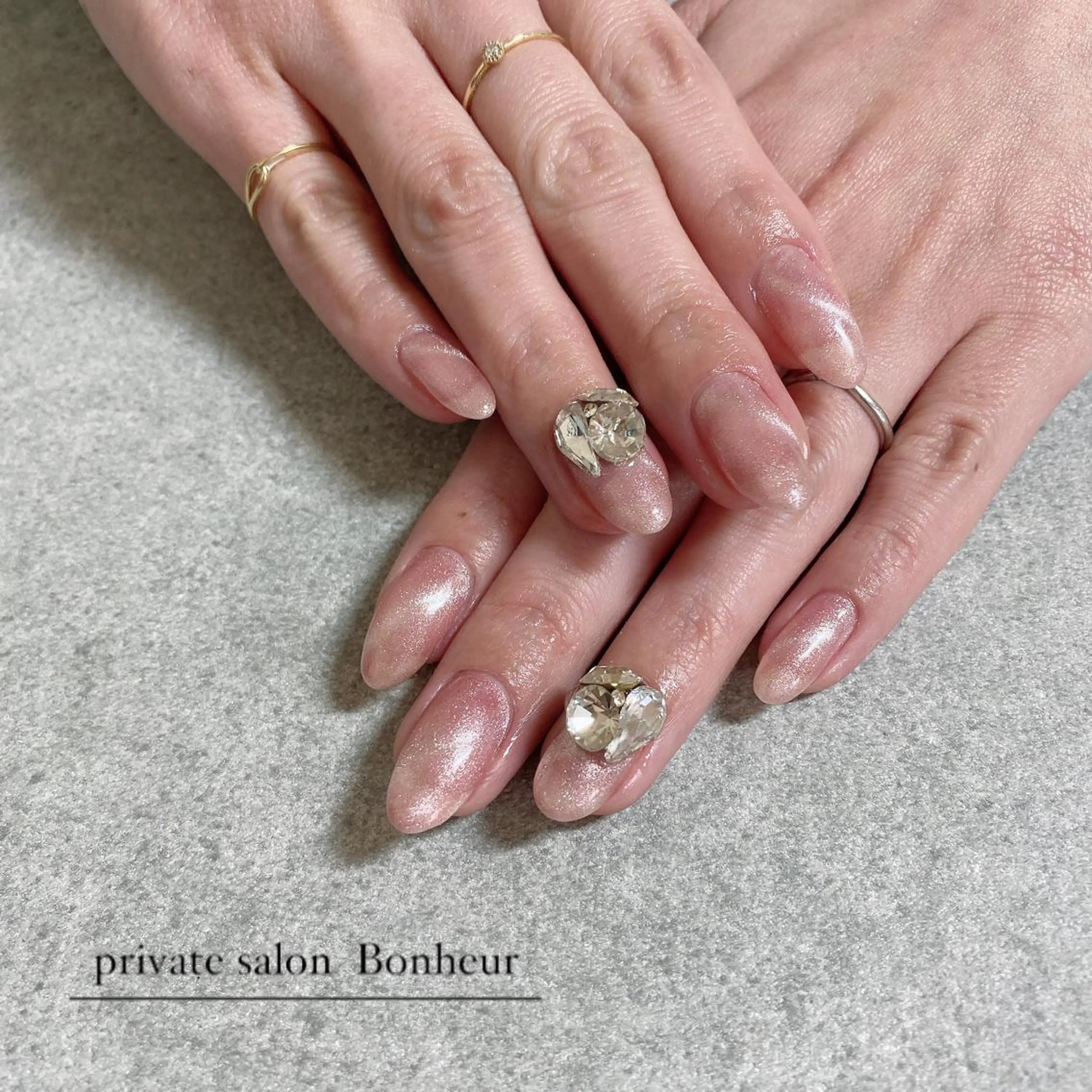 ネイル ハンドネイル BONHEUR Annaのネイルデザイン