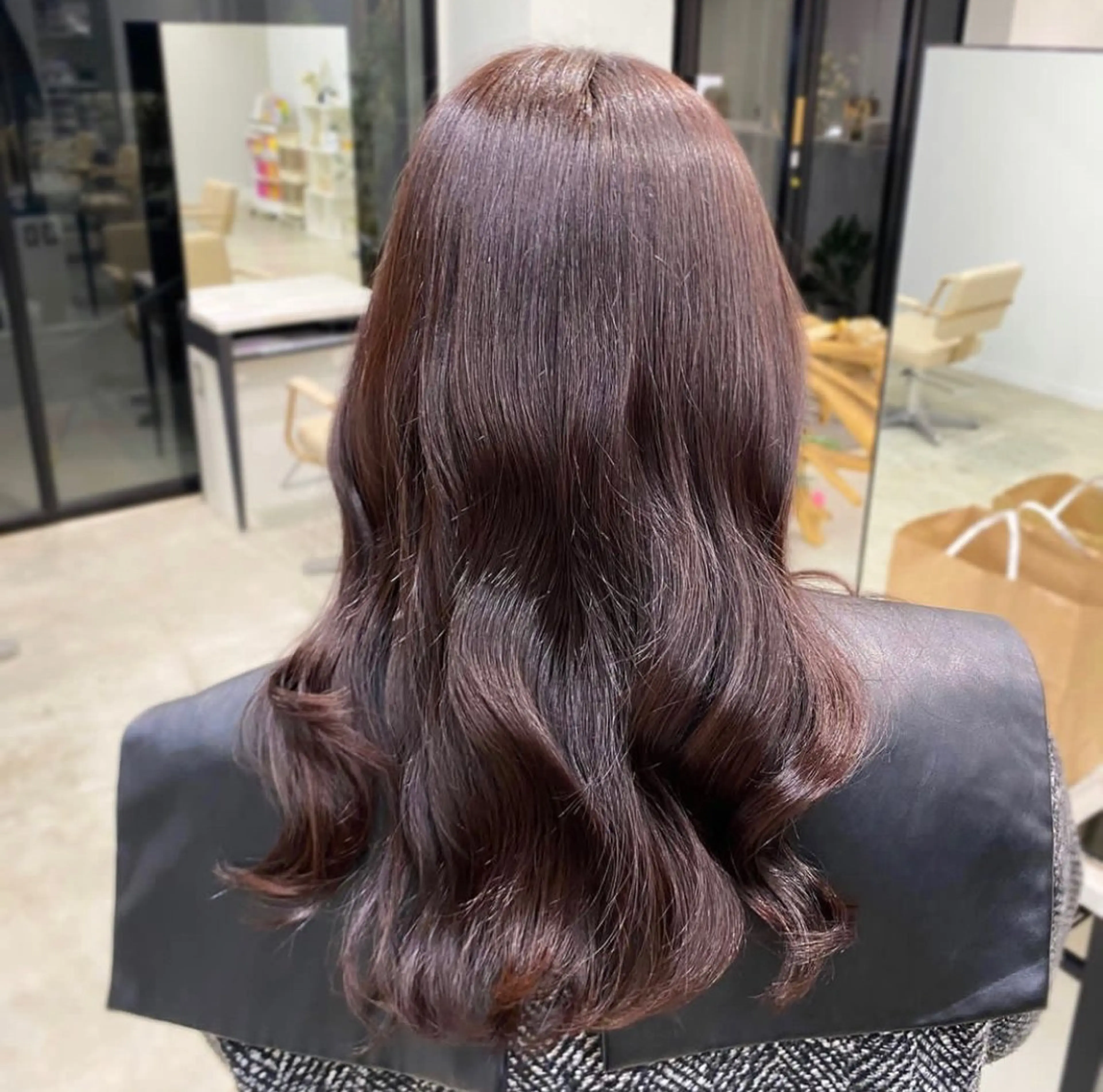 セミロング カラー ラベンダーカラー ピンクカラー ピンクラベンダー ブリーチなしカラー 🤍　Mihanaのヘアスタイル