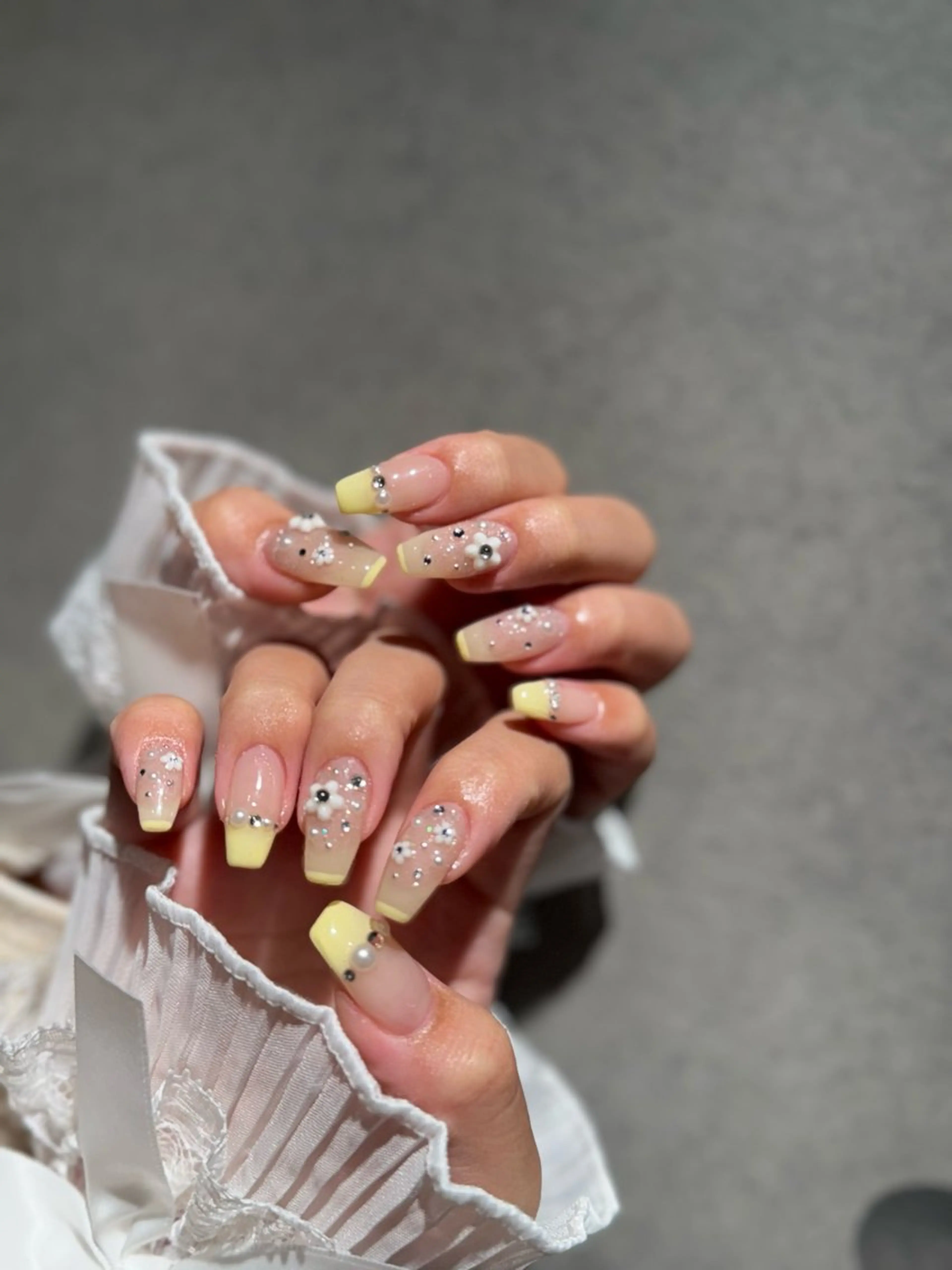 ネイル I-nailロング /ワンホン/キラキラのネイルデザイン