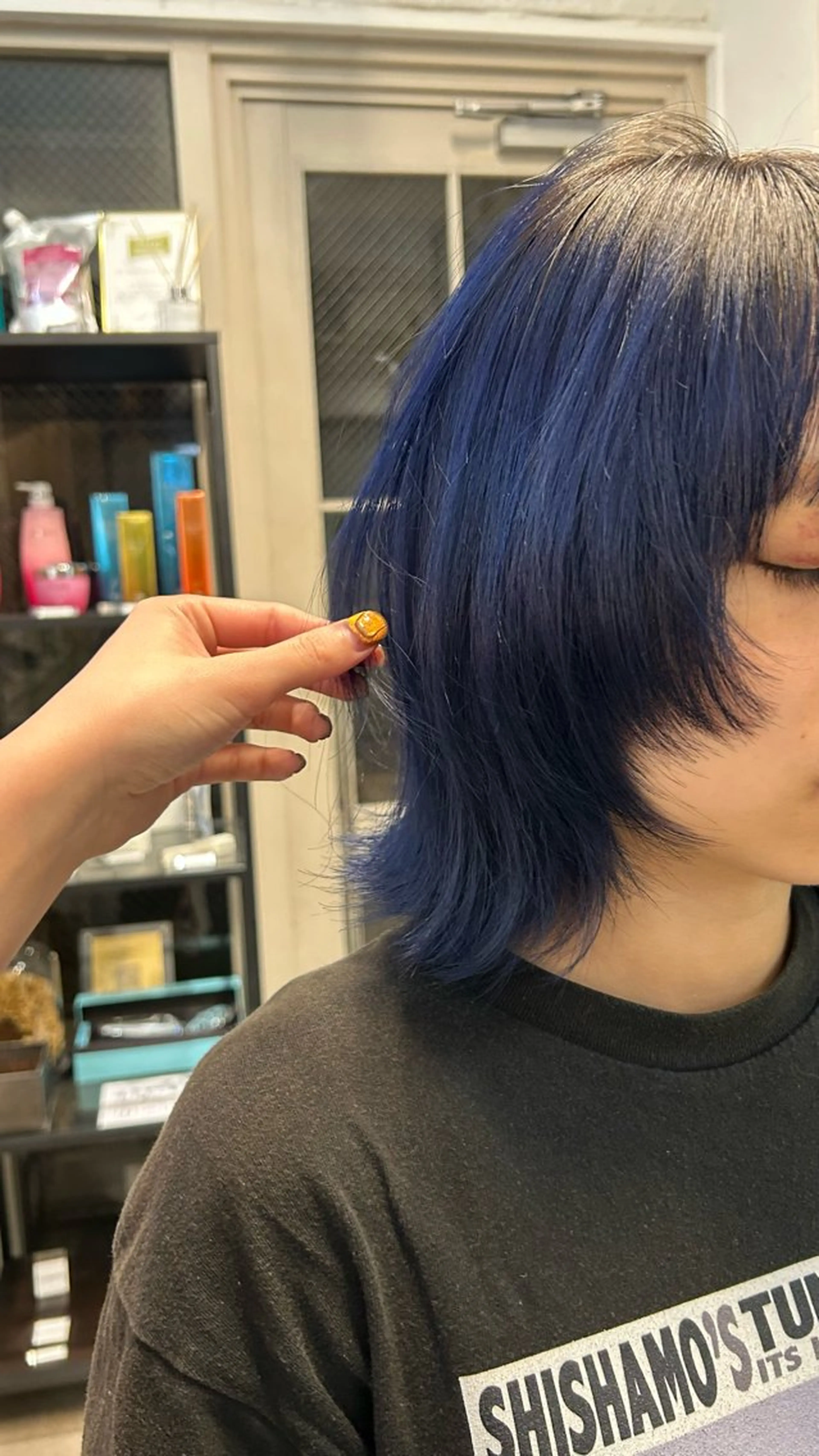 ミディアム カラー ブルーカラー ヘアカラー じゅわっと暖色カラー 🍊Moemiのヘアスタイル