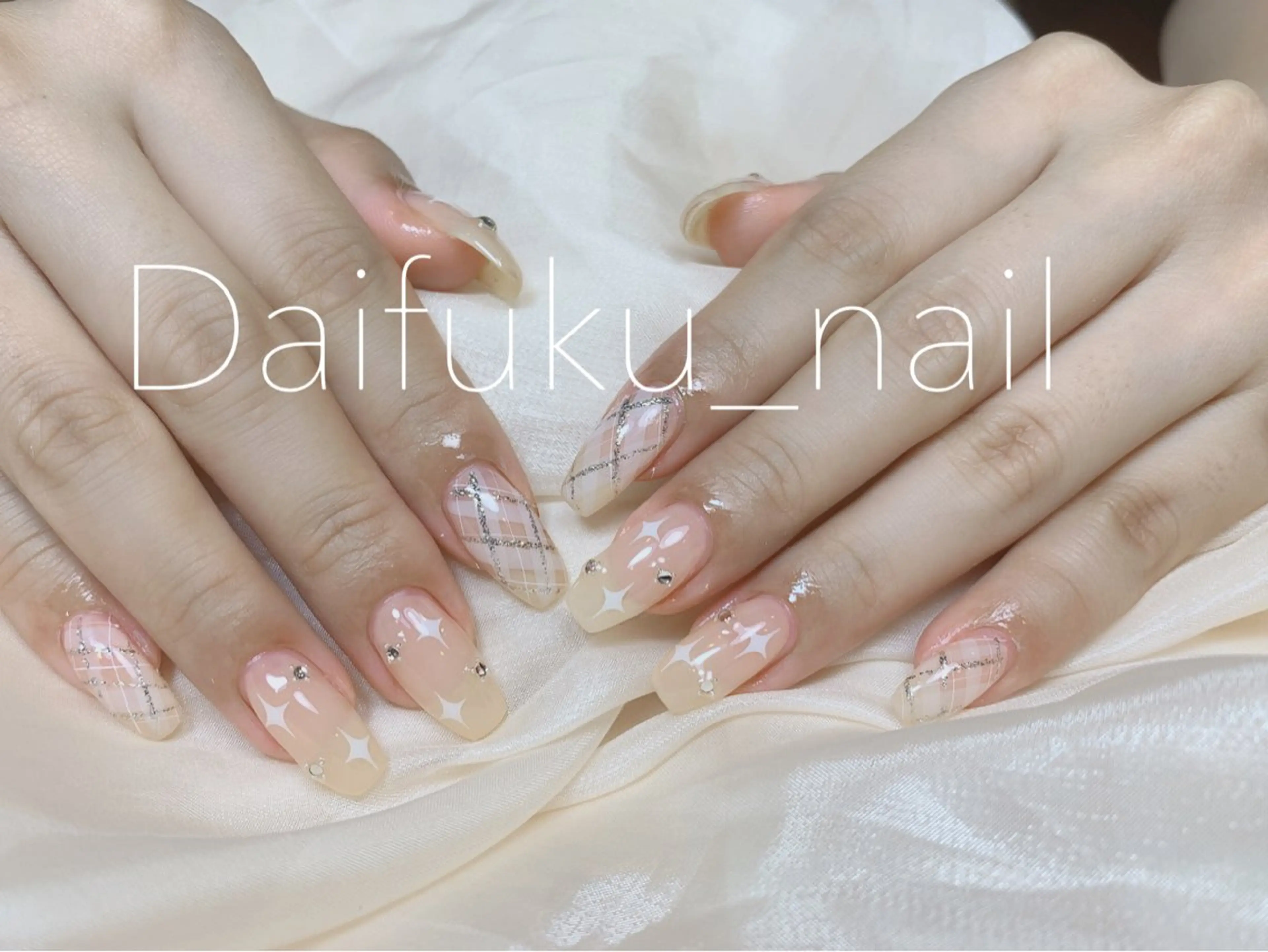 ミディアム ハンドネイル Daifuku_nails所属・Daifuku nailsのネイルデザイン