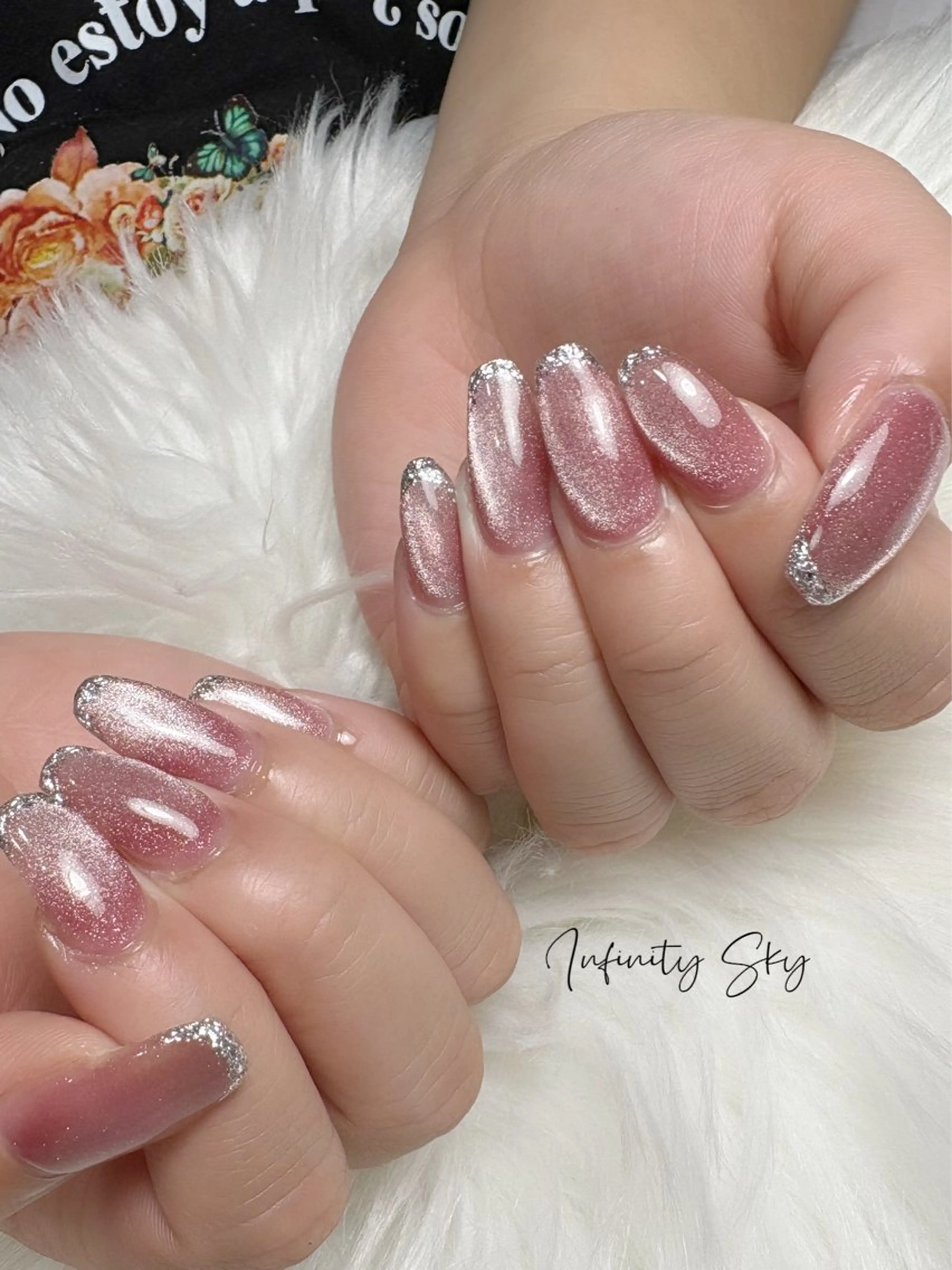 ネイル フレンチネイル マグネットネイル infinity skyのネイルデザイン