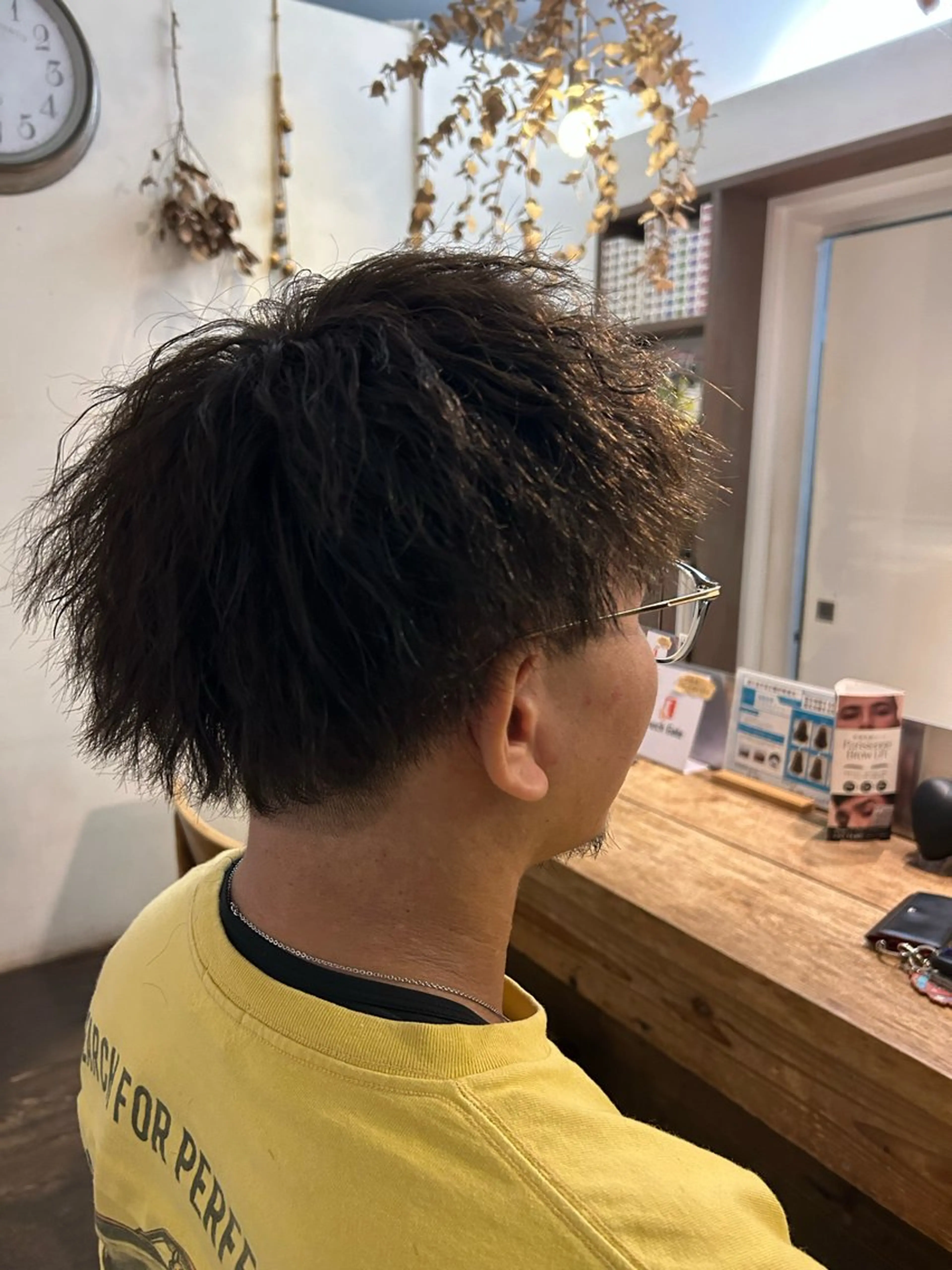 ショート パーマ メンズ alex republic所属・尾形 真里のヘアスタイル