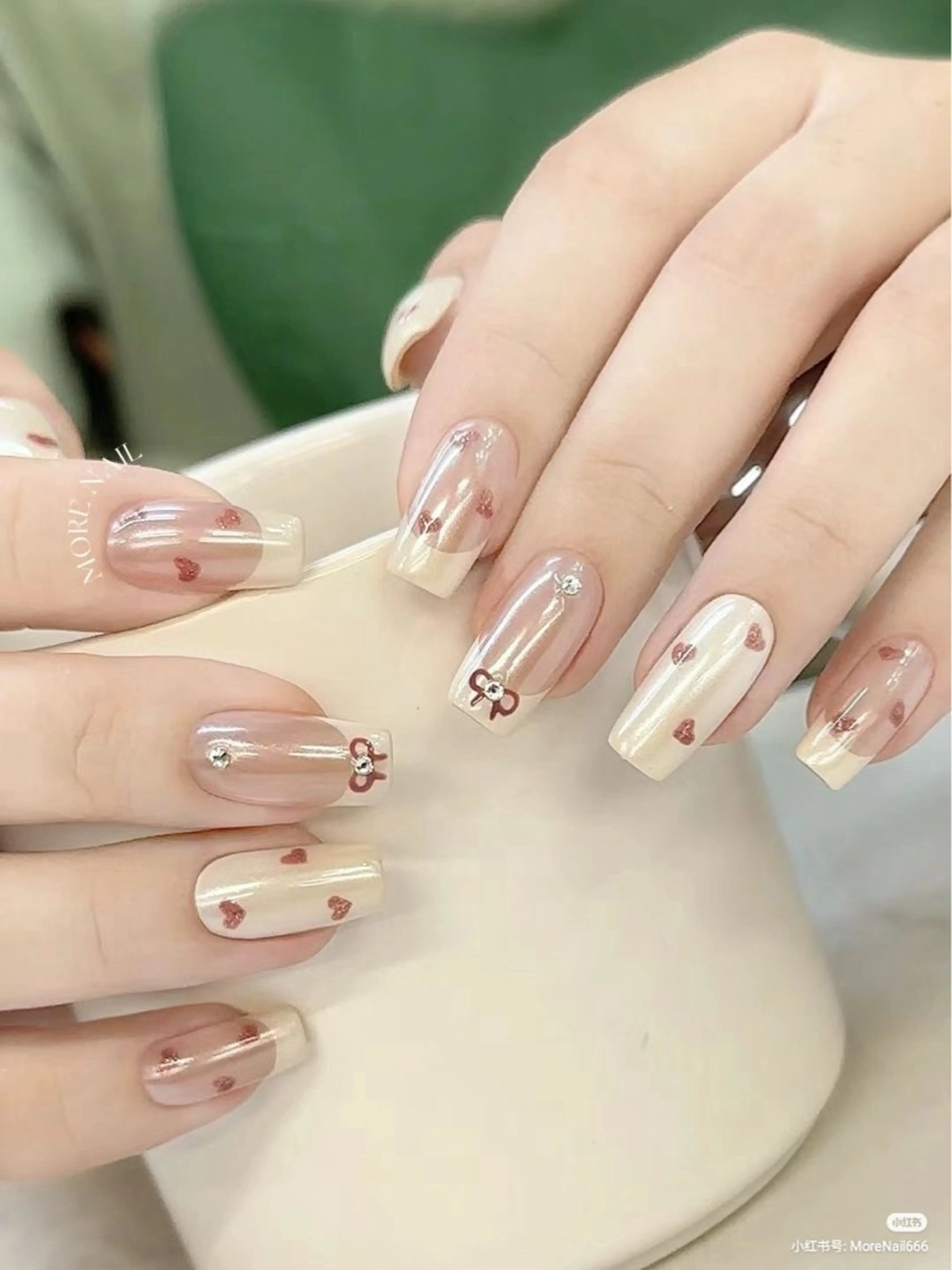 ネイル 韓国ネイル 持ち込み ハンドネイル EMI ANA.CHUOのネイルデザイン