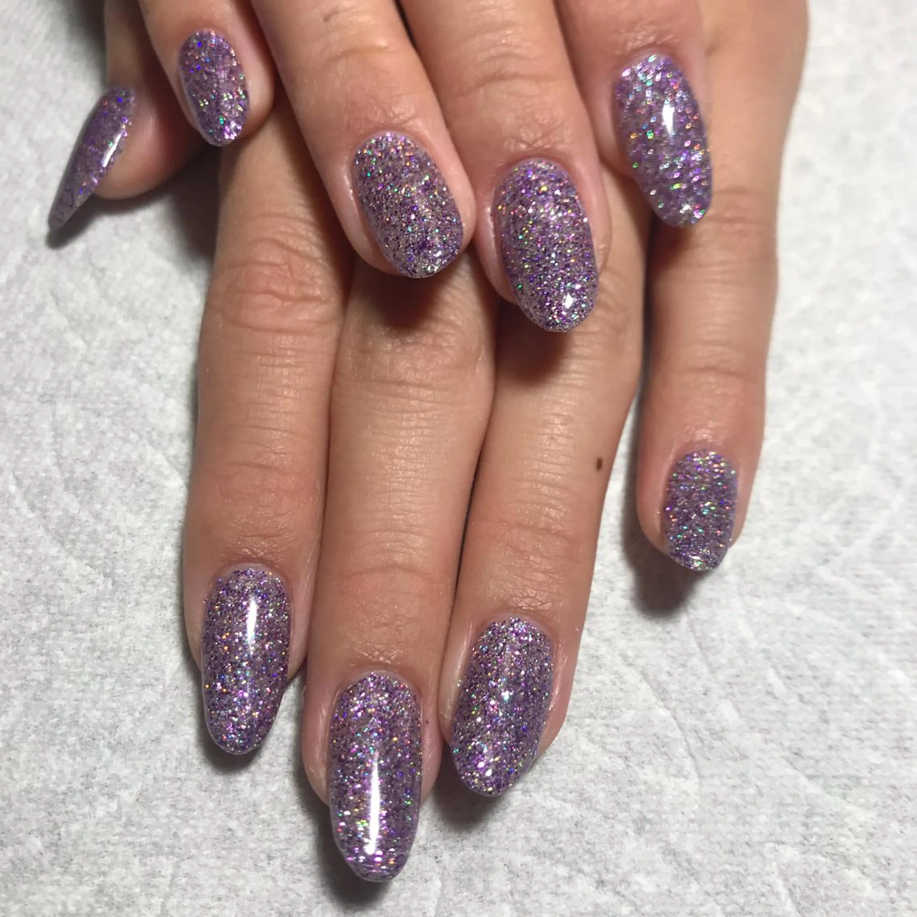 ネイル ECLAT エクラ所属・寺山 千鶴のネイルデザイン