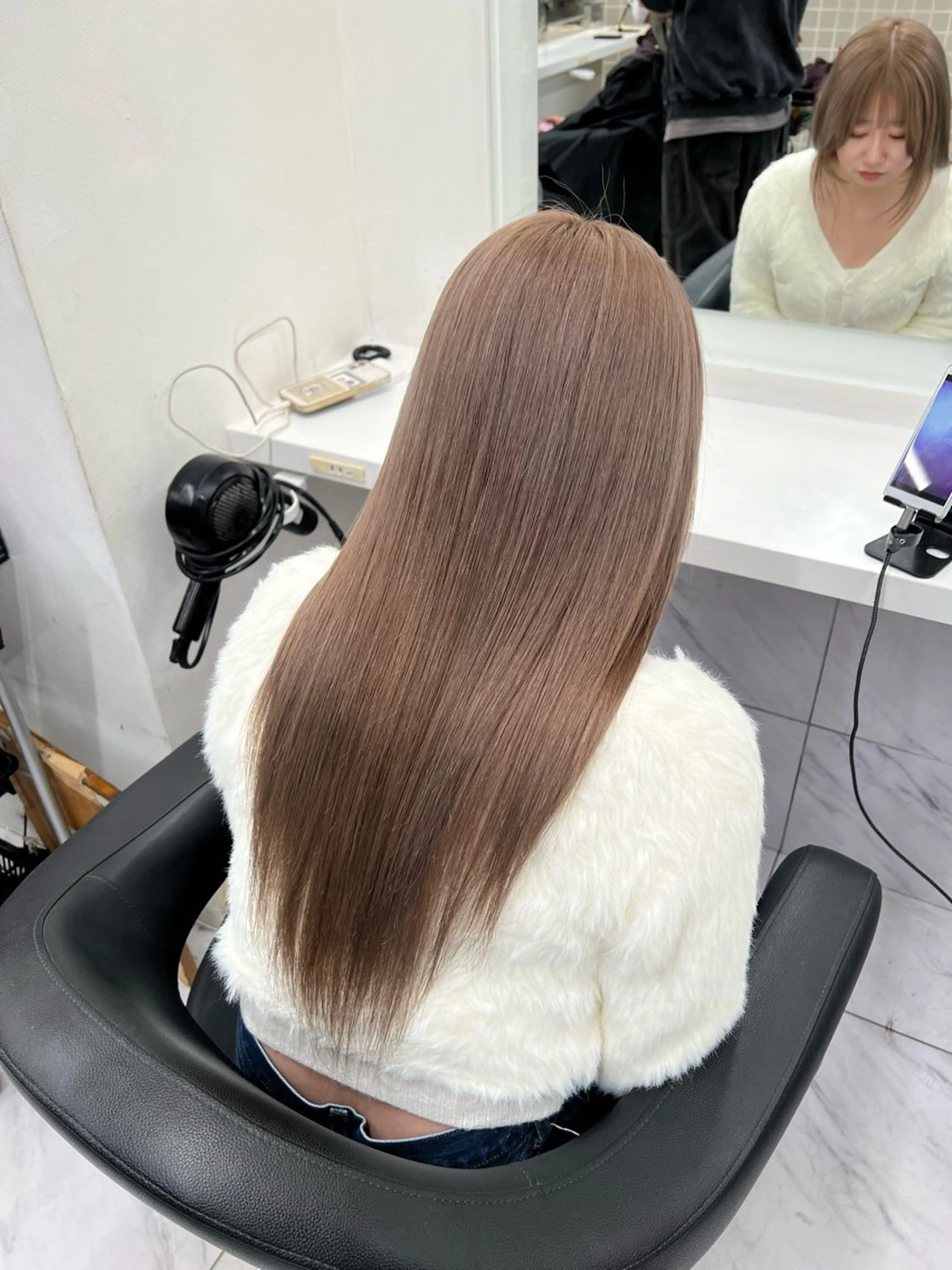 ロング カラー ヘアカラー トリートメント 韓国レイヤーカット /REIのヘアスタイル