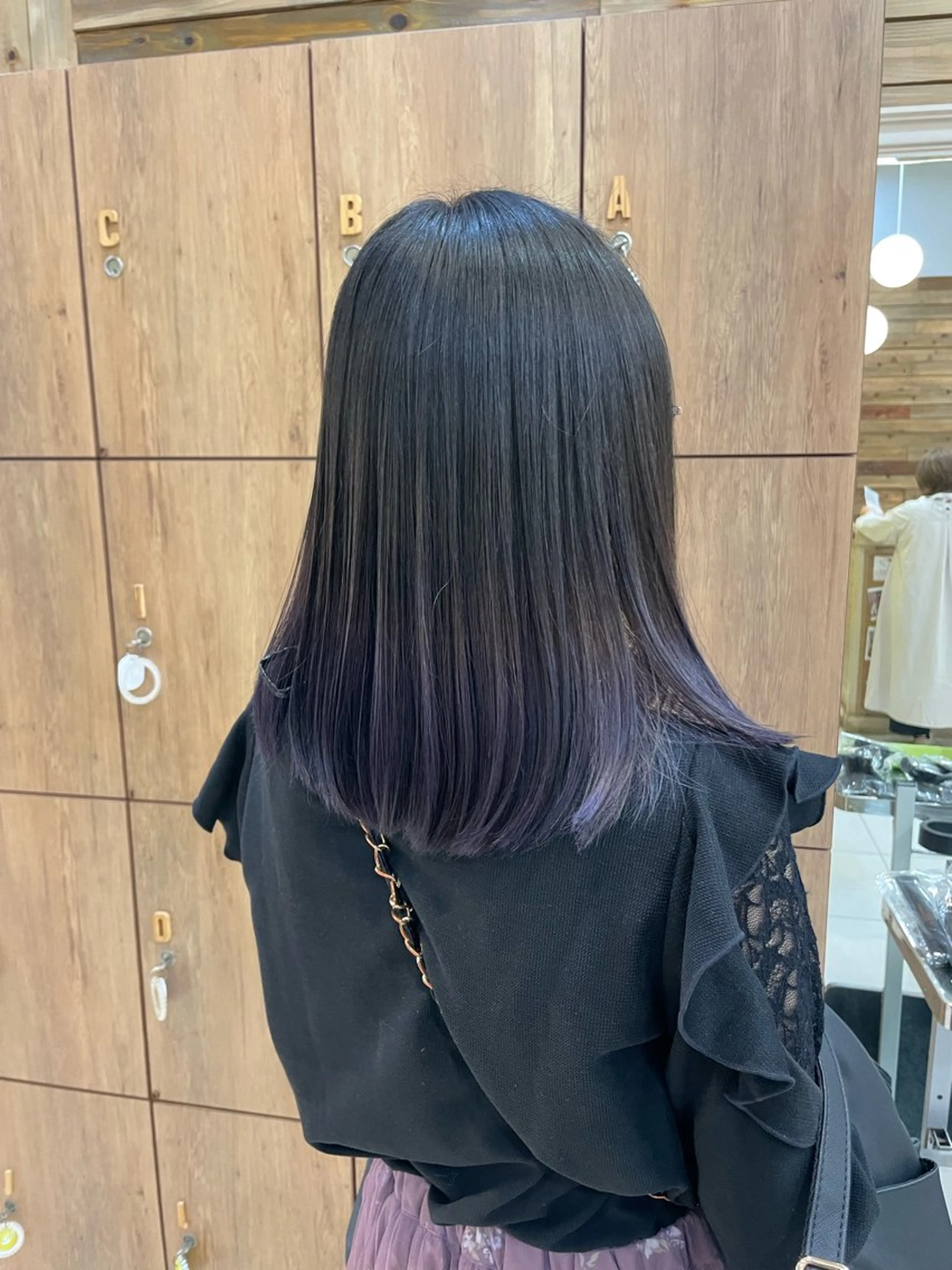 ミディアム 透明感color吉田 沙羅のヘアスタイル