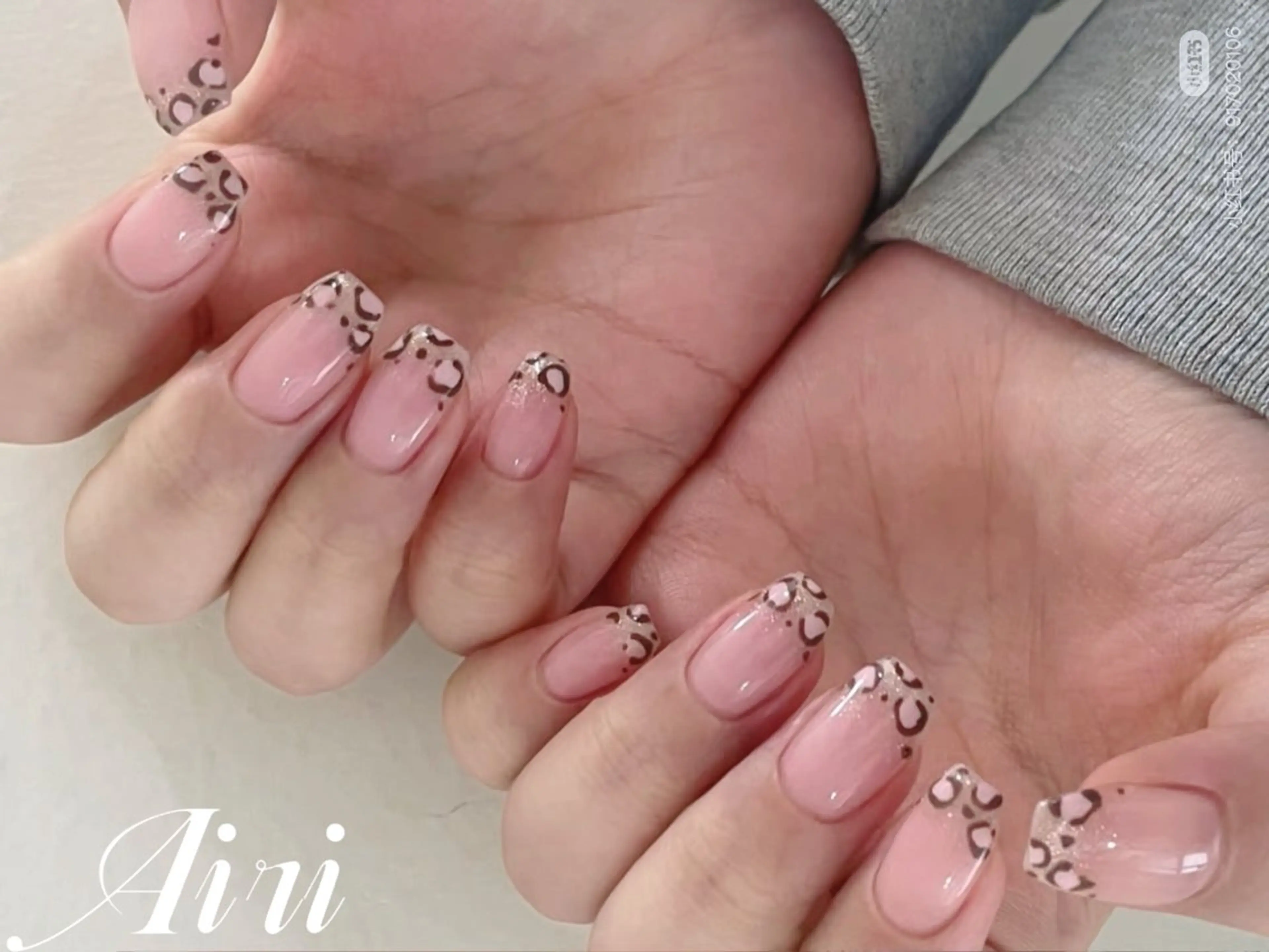 パーマ ニュアンスパーマ ハンドネイル ネイルサロンAiri 長さ出し·シンプルのネイルデザイン