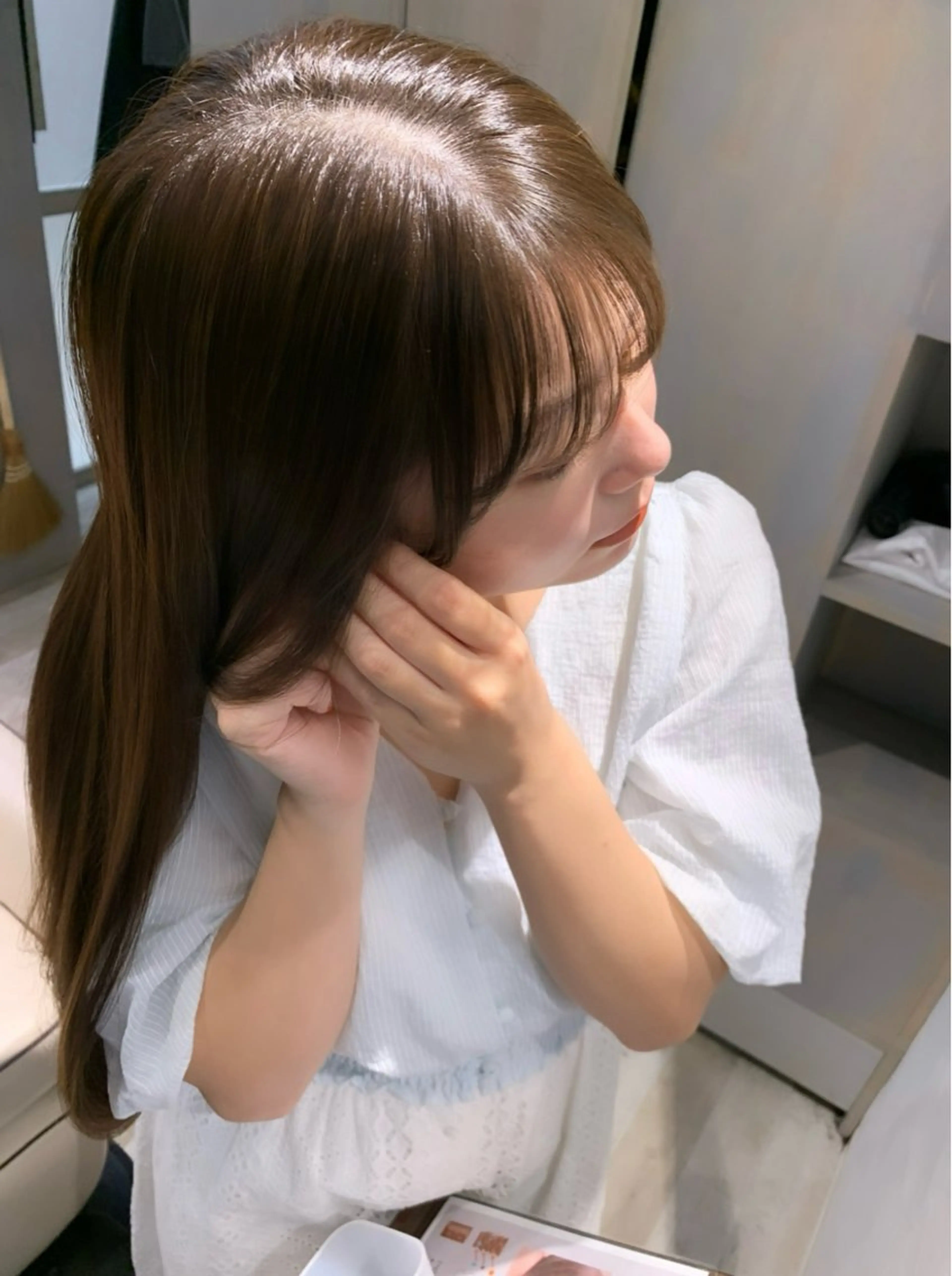 ロング カラー ベージュカラー ブリーチ ブリーチなしカラー オリーブベージュ ロング 髪質改善×艶カラー Haruのヘアスタイル