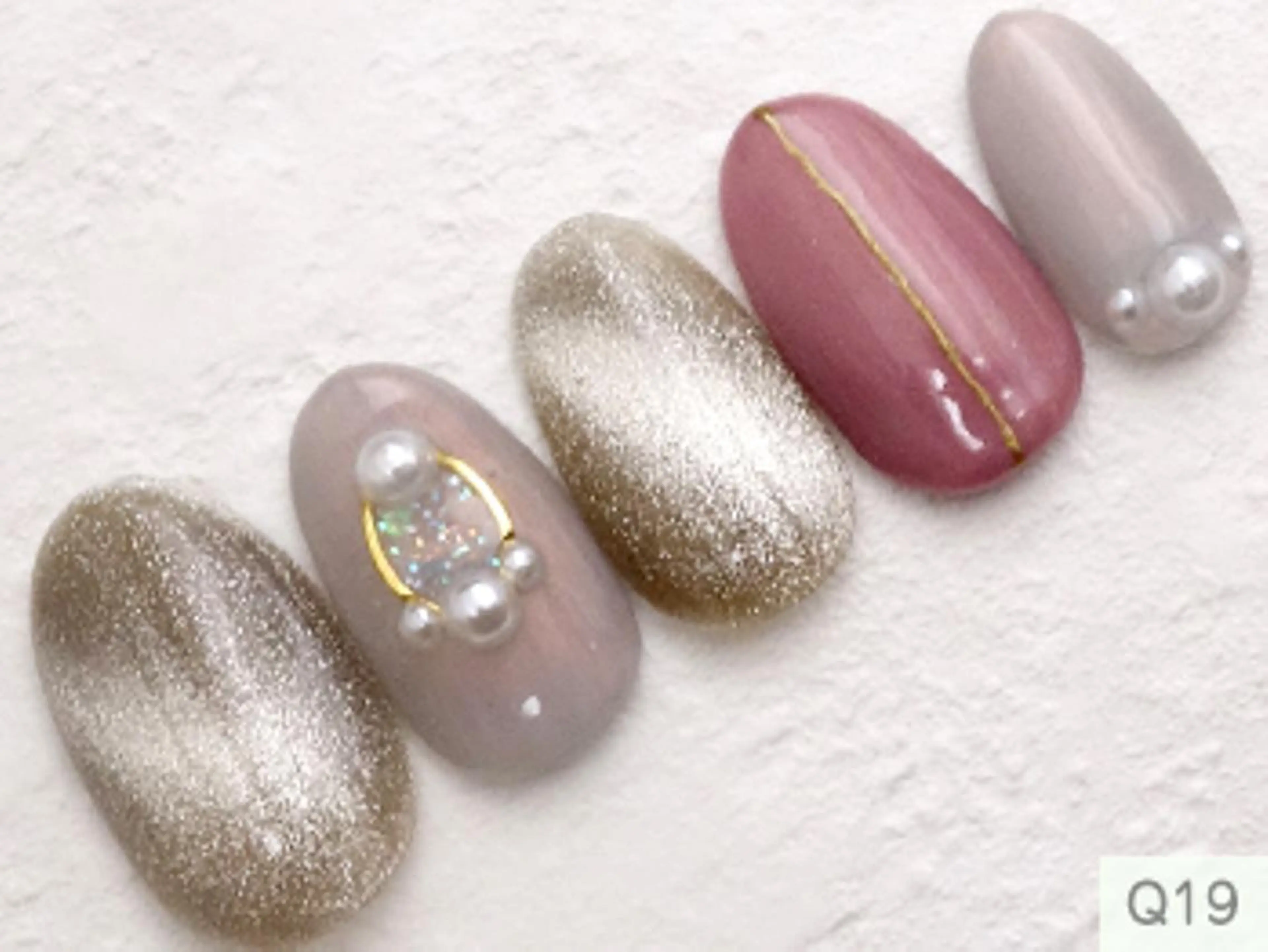 ネイル アートネイル ジェルネイル マグネットネイル ネイル nanのネイルデザイン