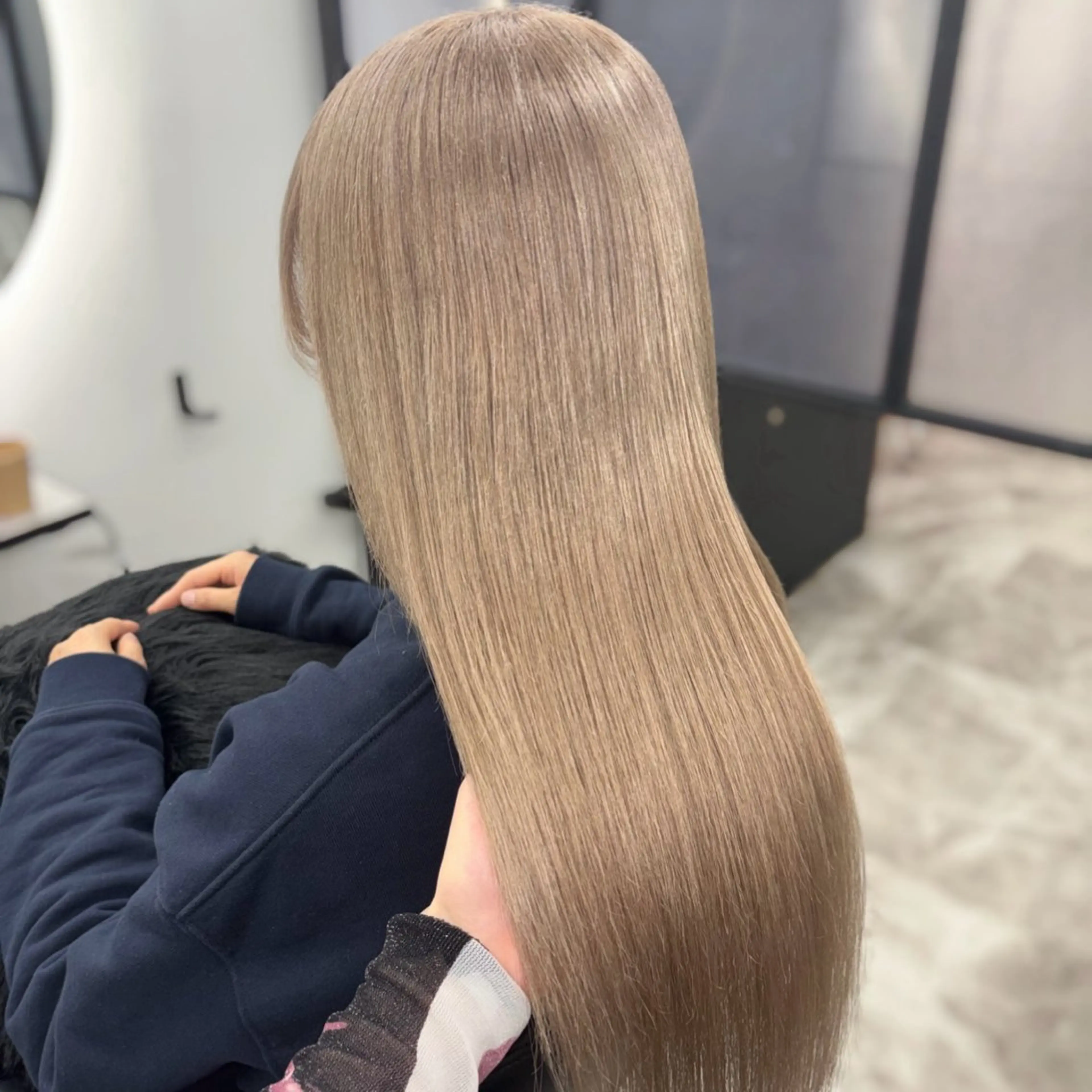 ロング カラー ヘアカラー Ren. 🦋デザインカラーのヘアスタイル