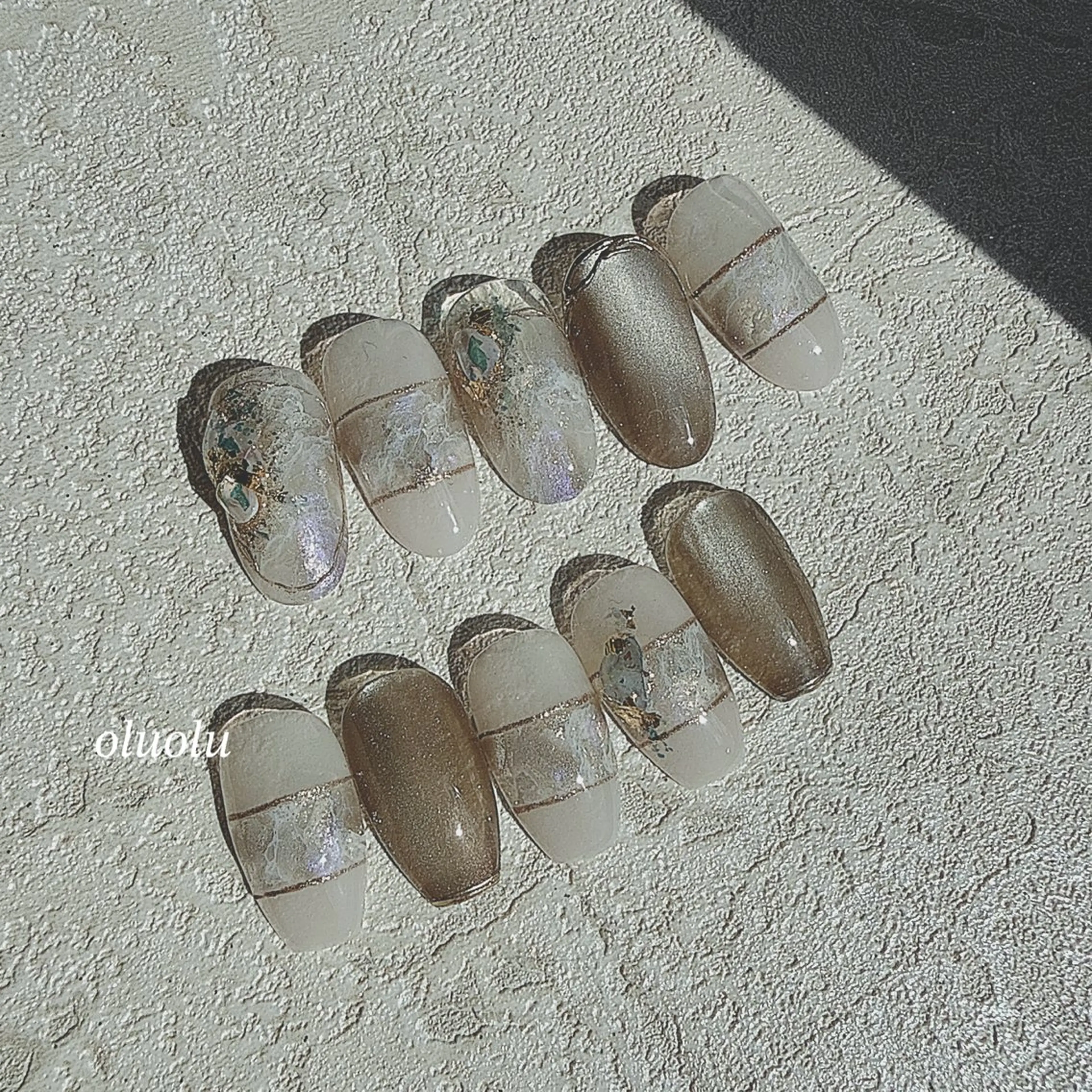 ネイル マグネットネイル ニュアンスネイル ハンドネイル 大村 紬華のネイルデザイン