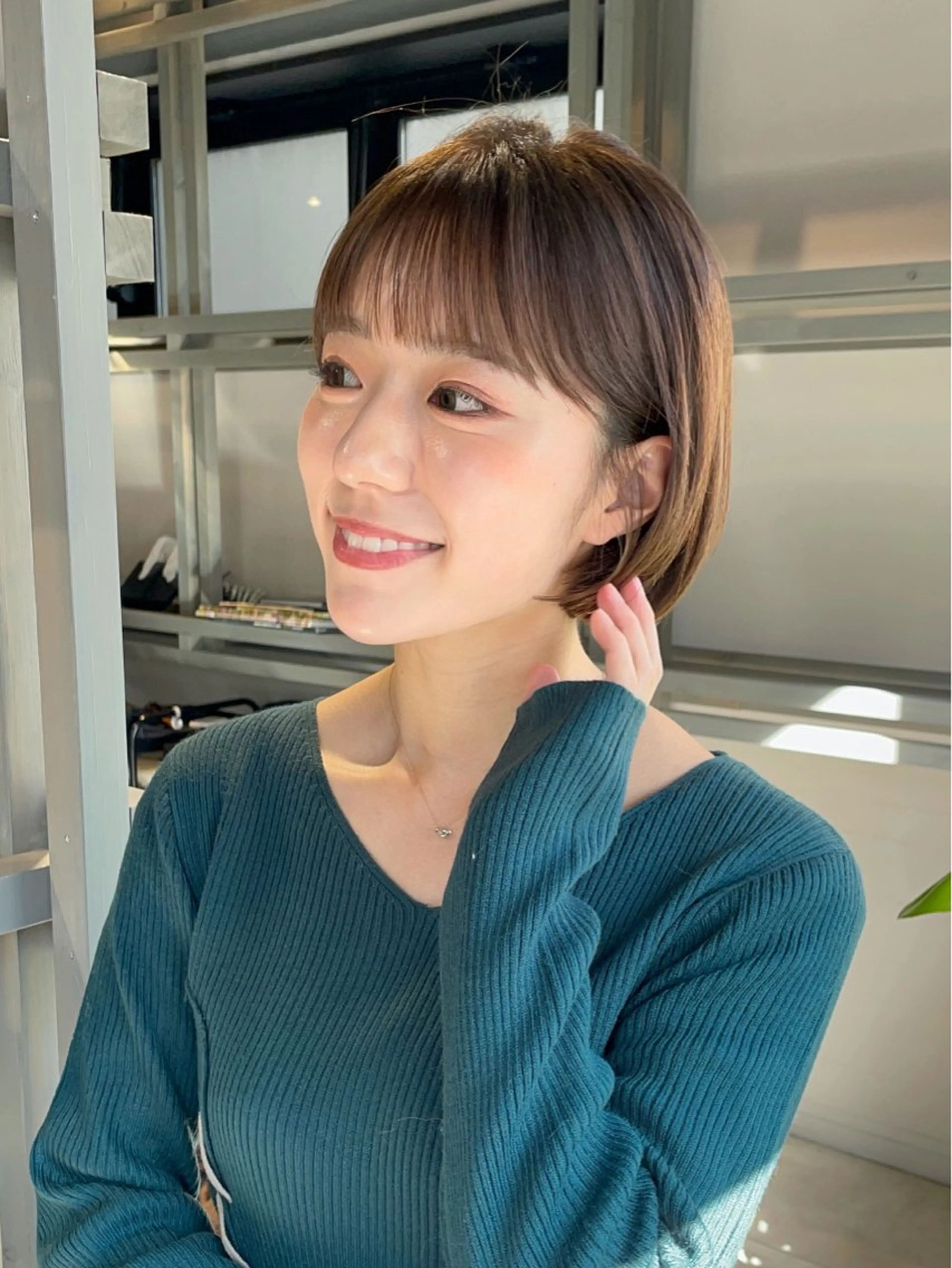 ショート カラー 似合わせ/小顔/ 韓国✨KAITOのヘアスタイル