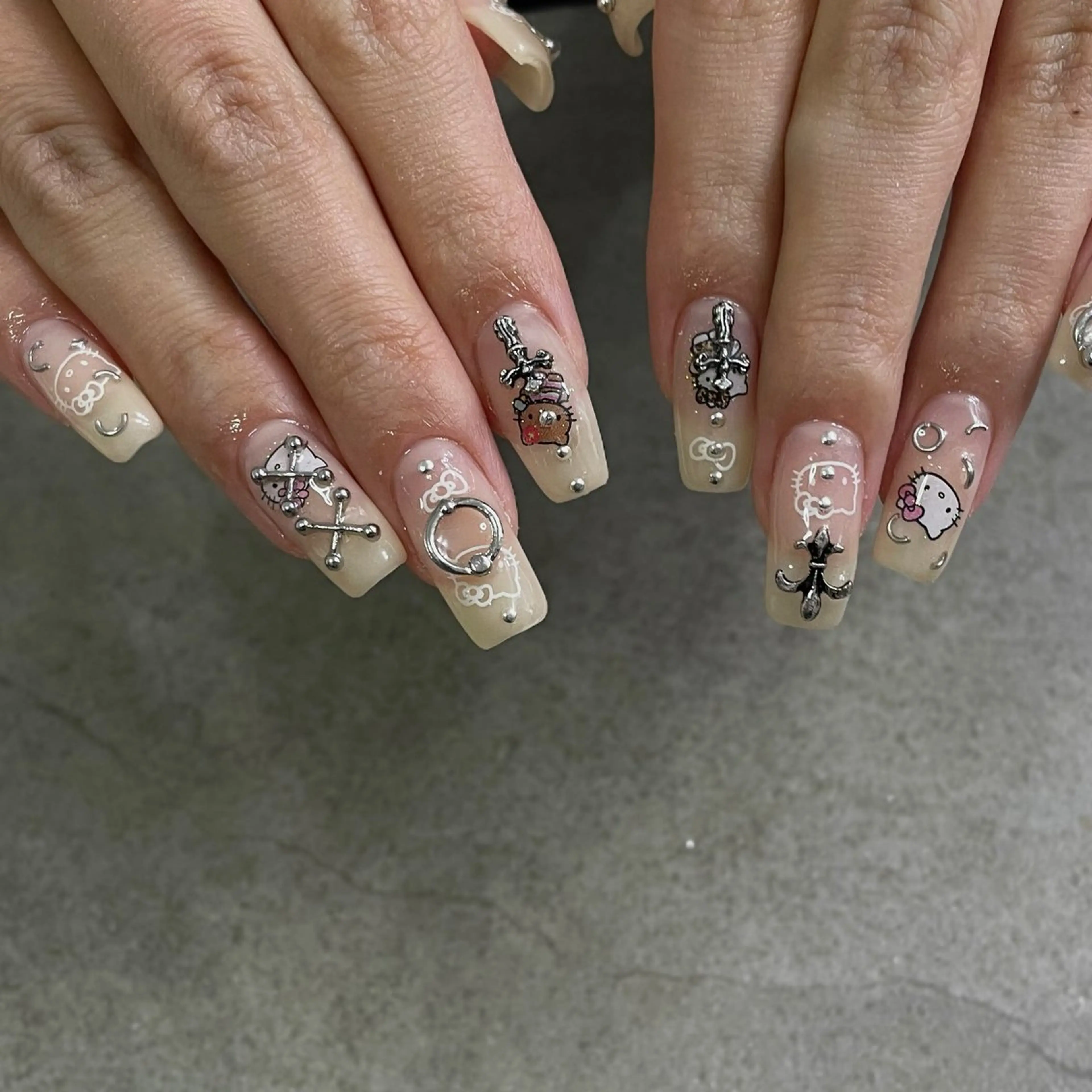 ネイル ハンドネイル F room 表参道のネイルデザイン