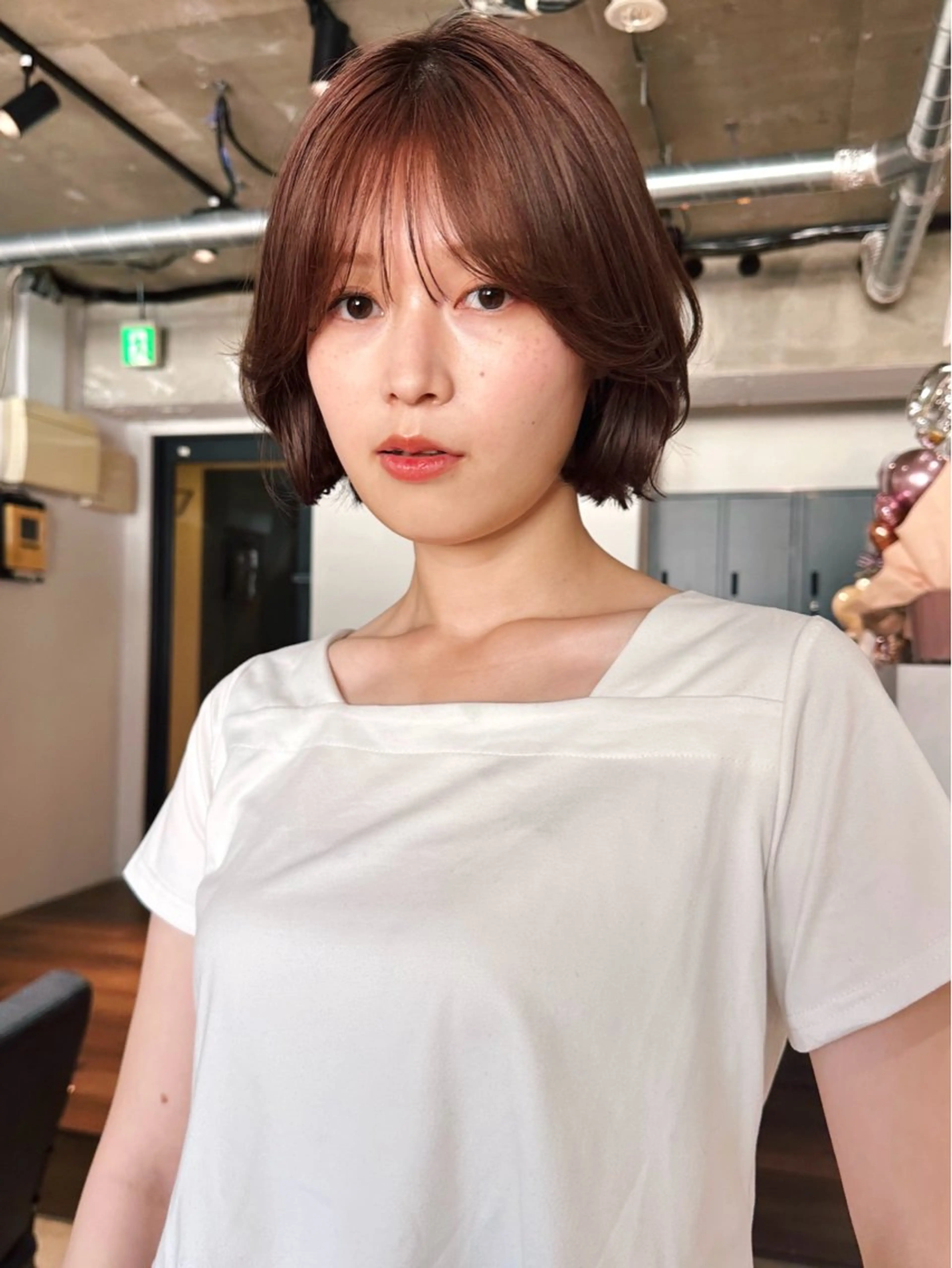 ショート カラー パーマ 🫧小顔×似合わせ× 透明感カラー🫧のヘアスタイル