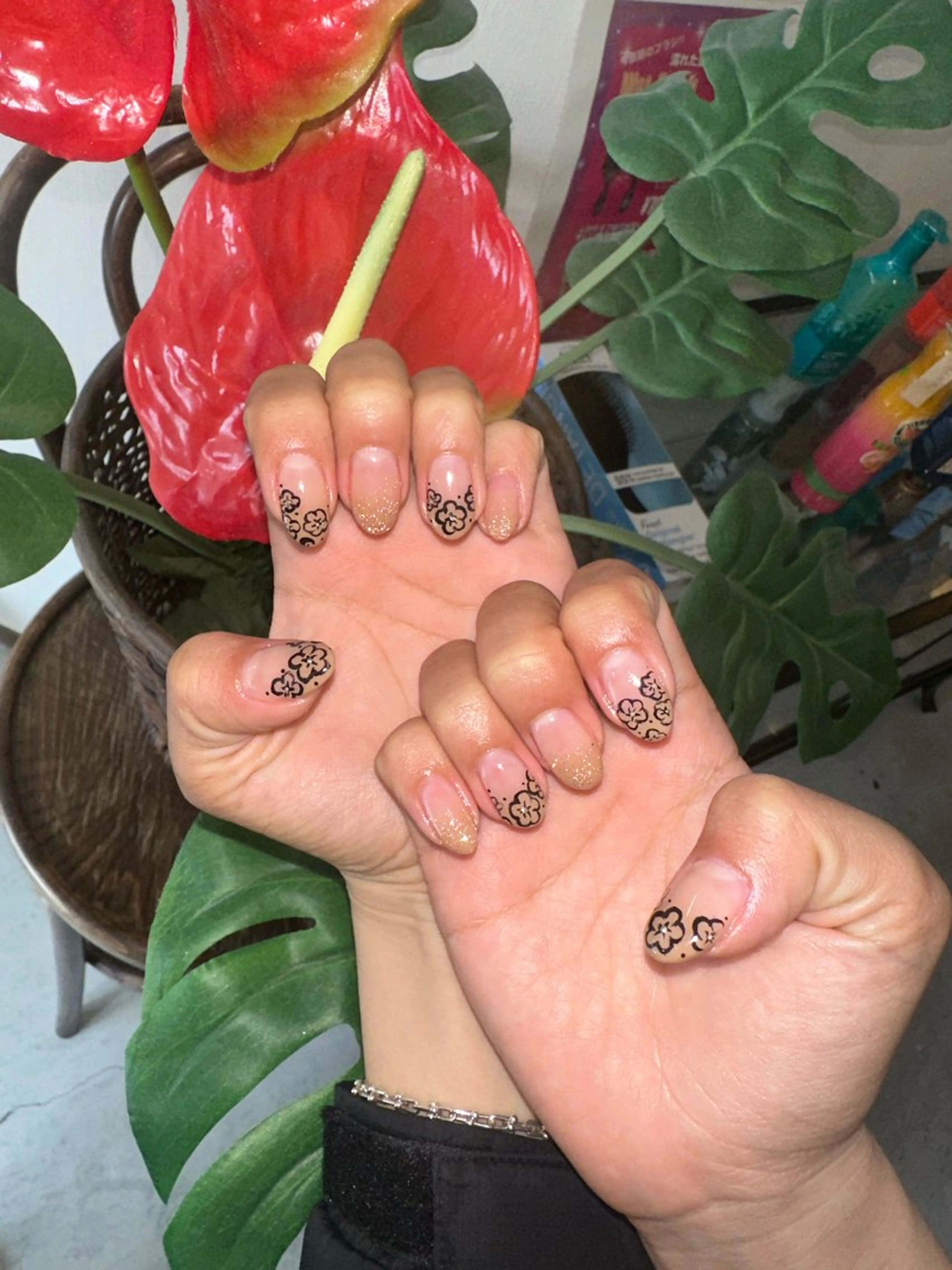 ネイル リリーズネイル＆カフェ所属・リリーズネイル 石河のネイルデザイン