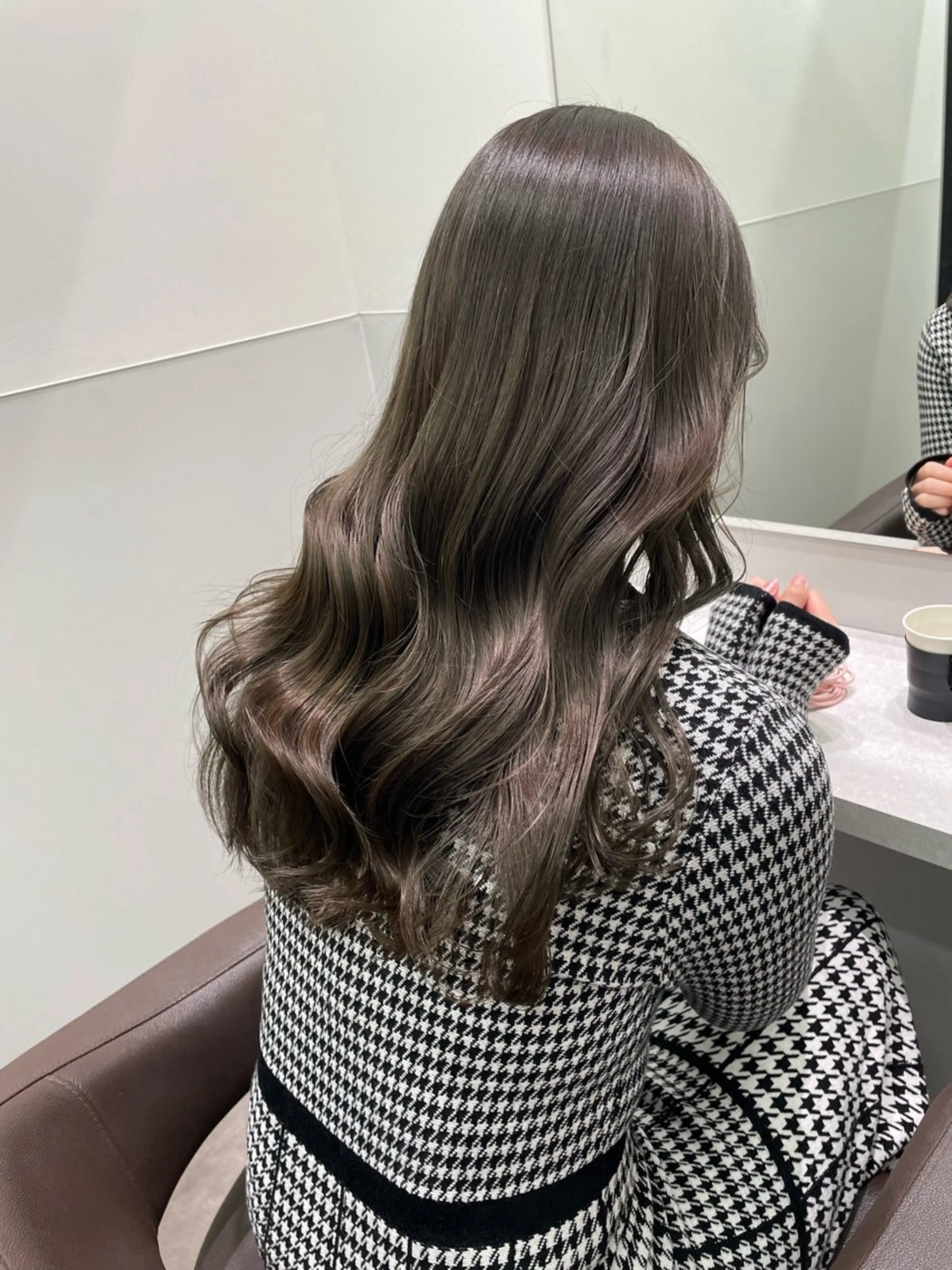 ロング カット ヘアカラー トリートメント salowin銀座6丁目所属・銀座 Megumiのヘアスタイル