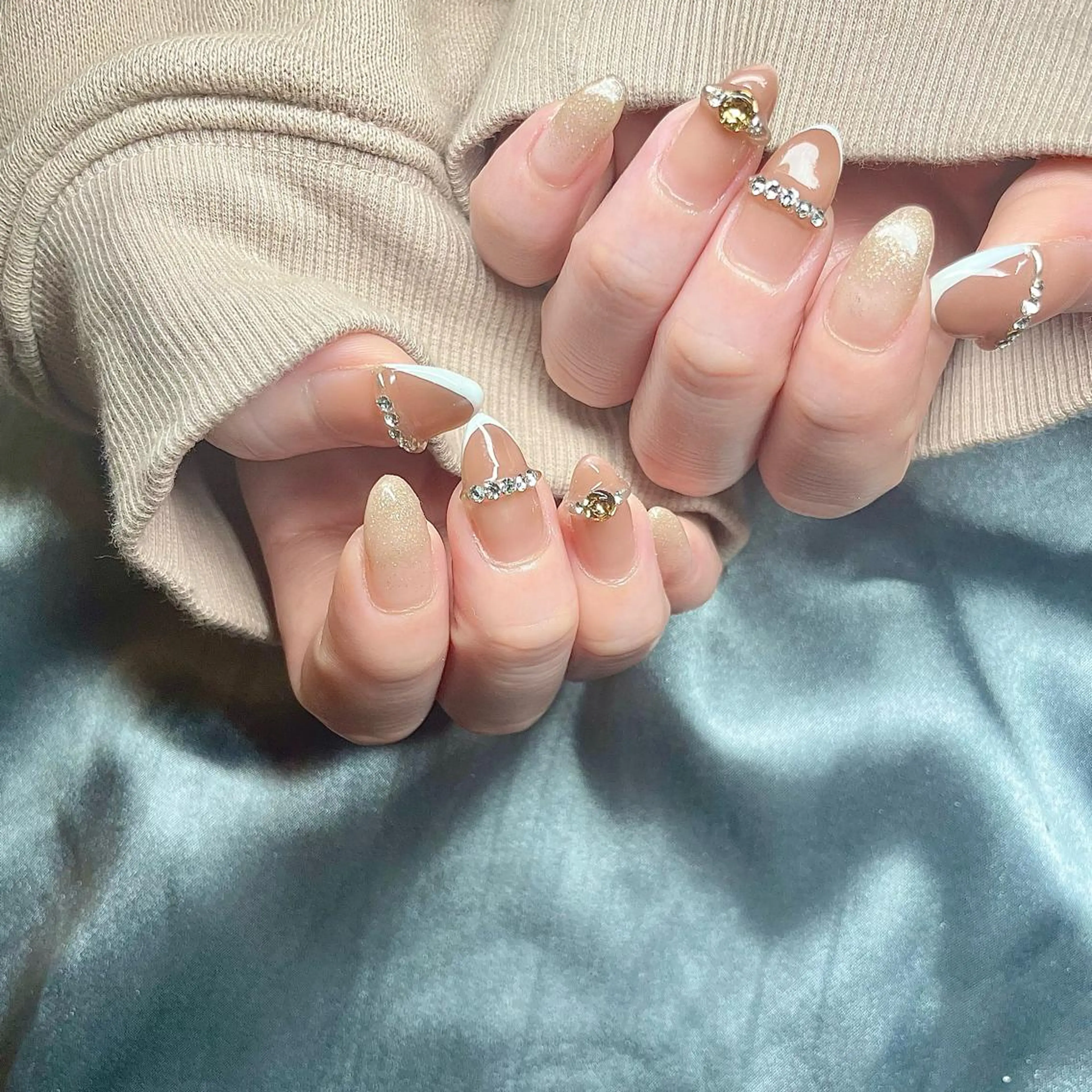 セミロング nail&eye Aoのマツエク・マツパデザイン