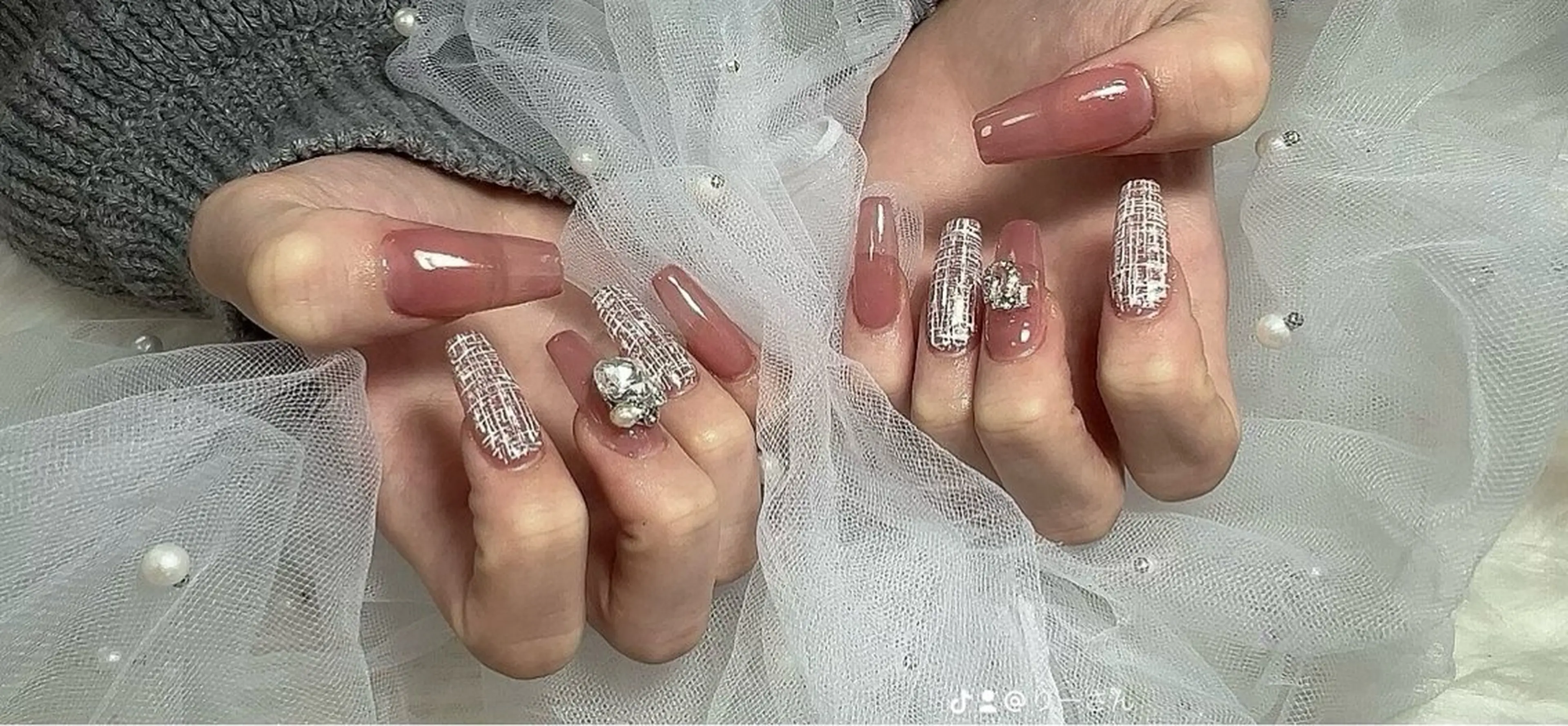 ネイル 春ネイル ツイードネイル Ruana Nailのネイルデザイン