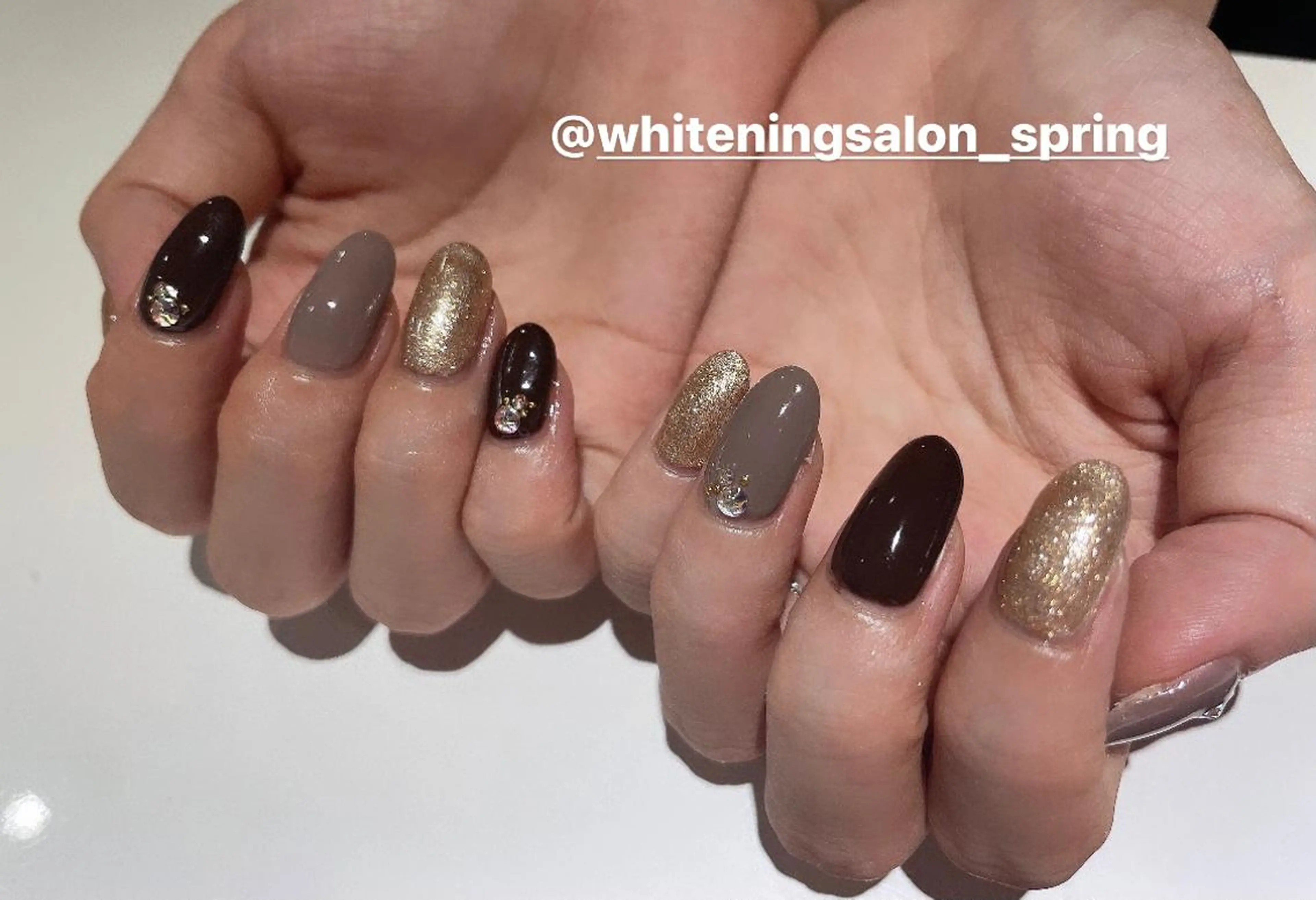 ネイル Nakao Hitomiのネイルデザイン