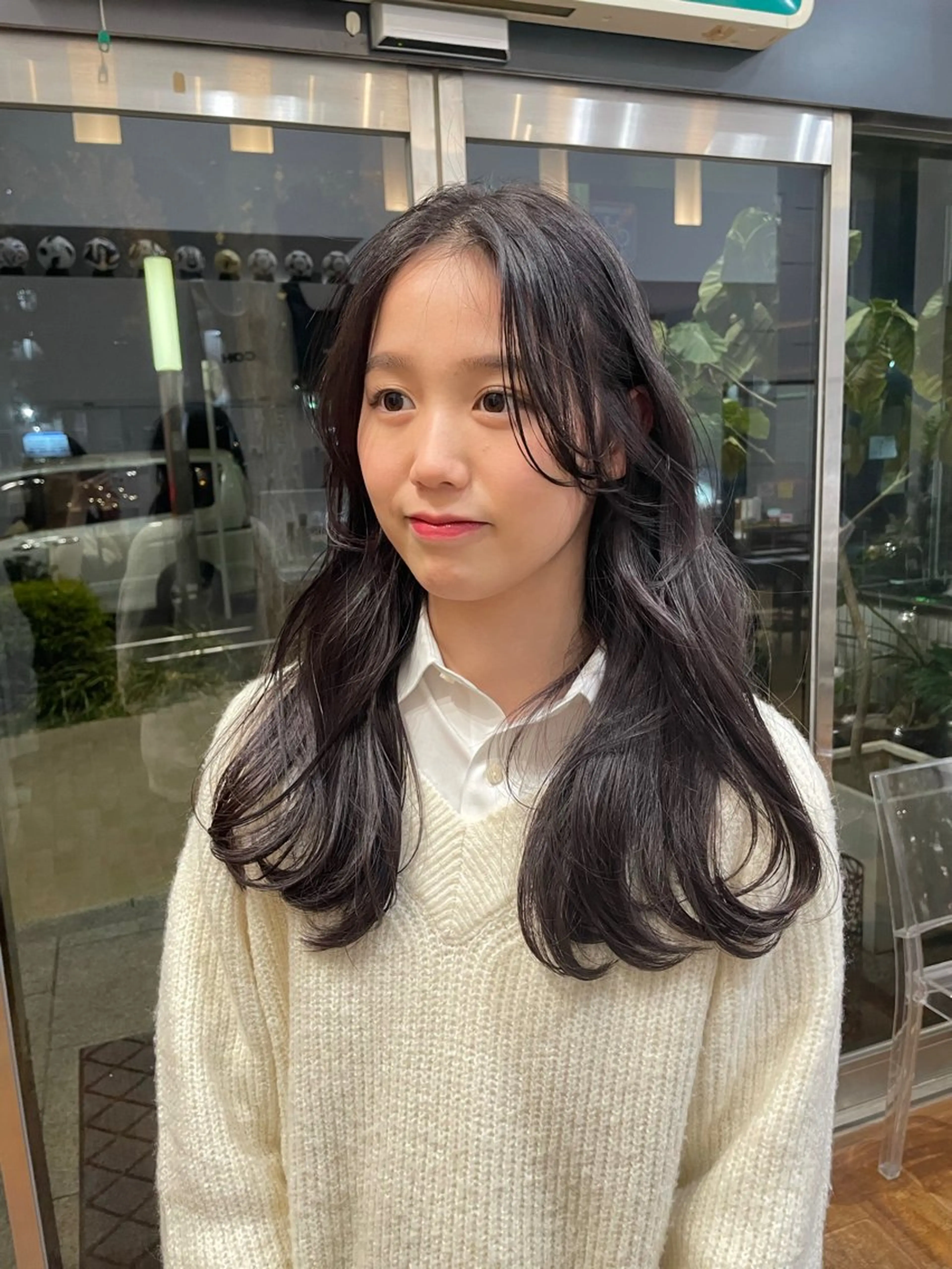 ロング ヘアカラー トリートメント miu /透明感カラーのヘアスタイル