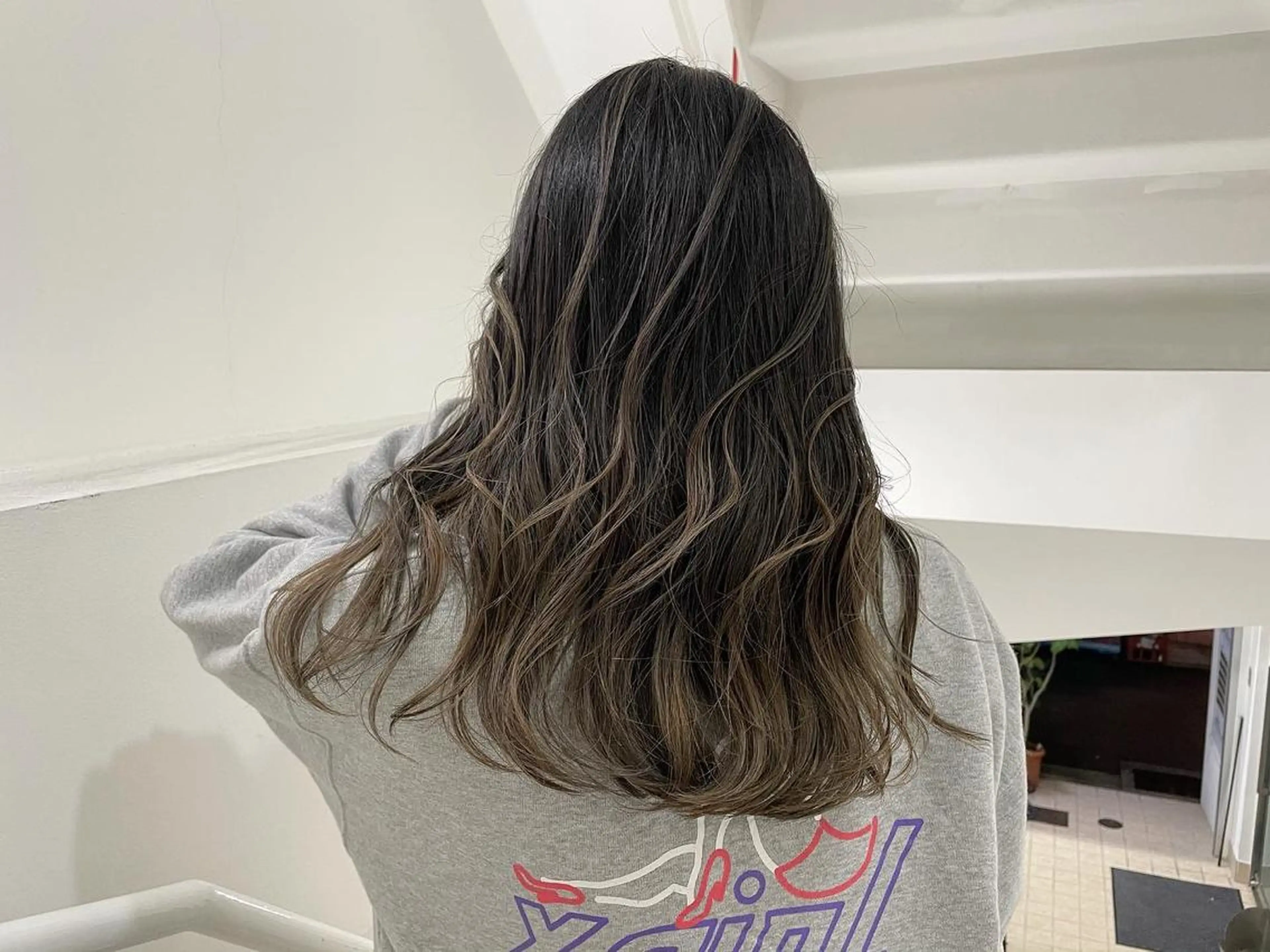 ロング カラー ヘアカラー トリートメント Tao所属・藤川 大智のヘアスタイル