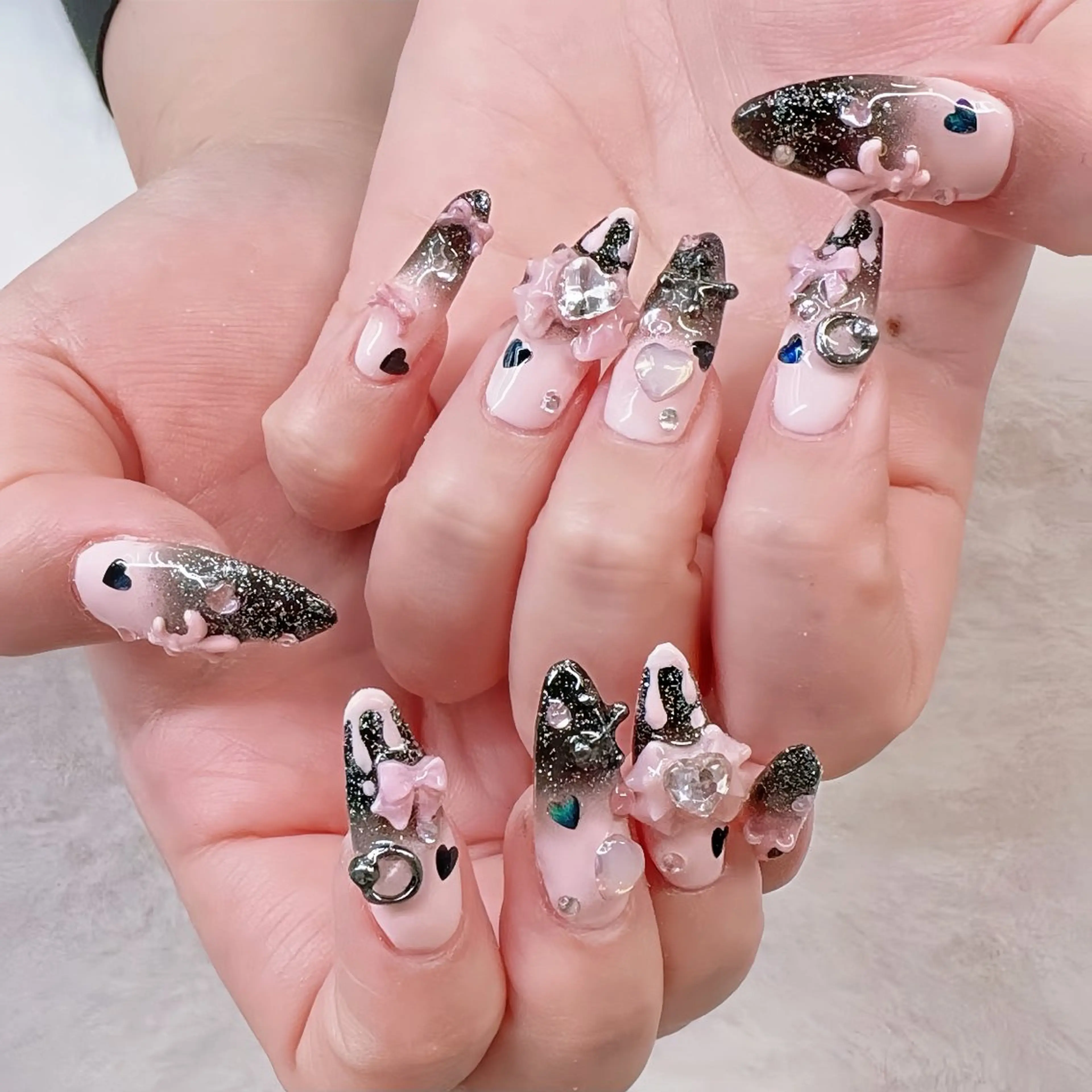 ネイル 長さ出し ジェルネイル 韓国ネイル マグネットネイル 持ち込み ハンドネイル Egao Nail錦糸町店のネイルデザイン