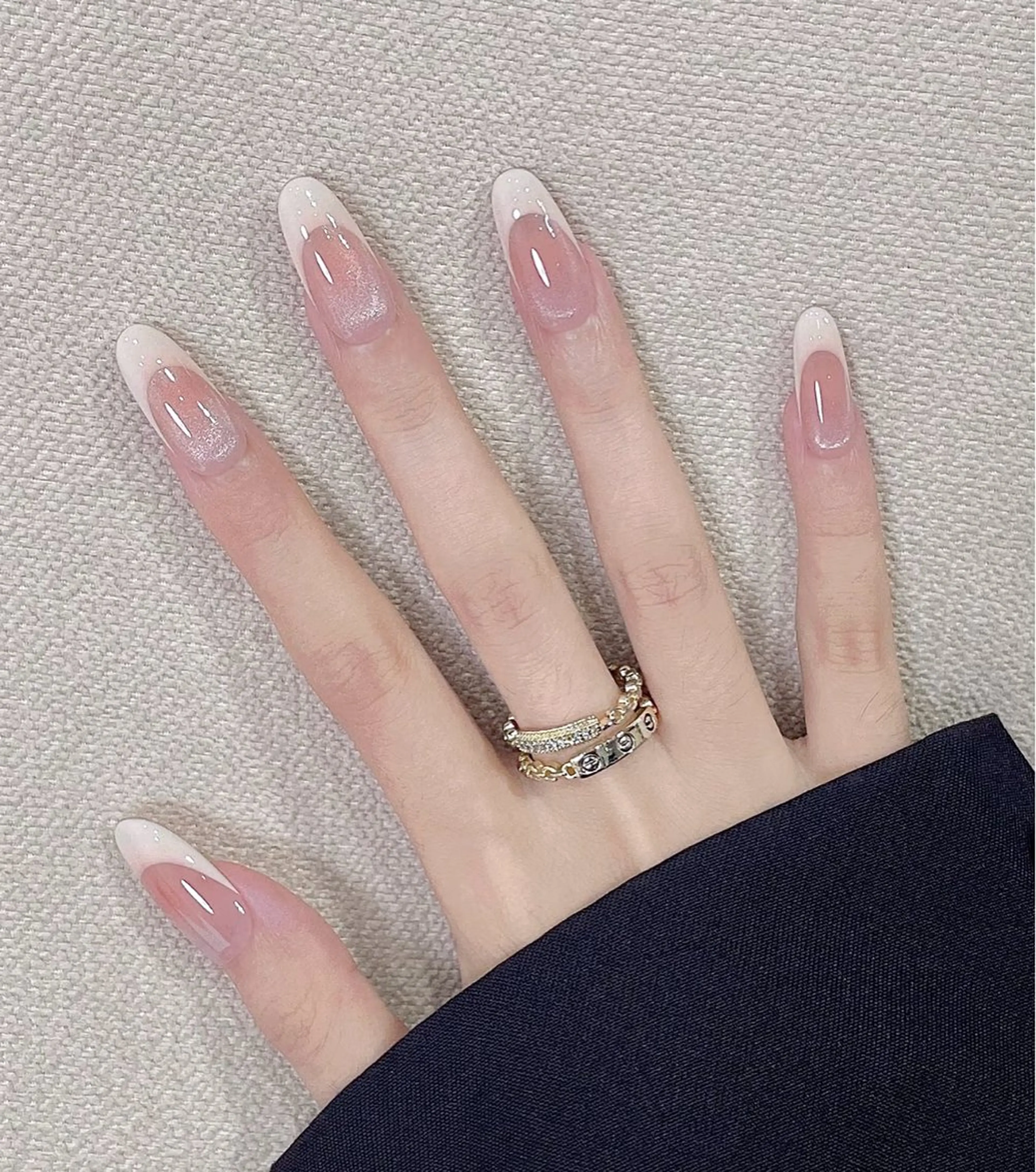 カラーフレンチ(ベース込み)の写真