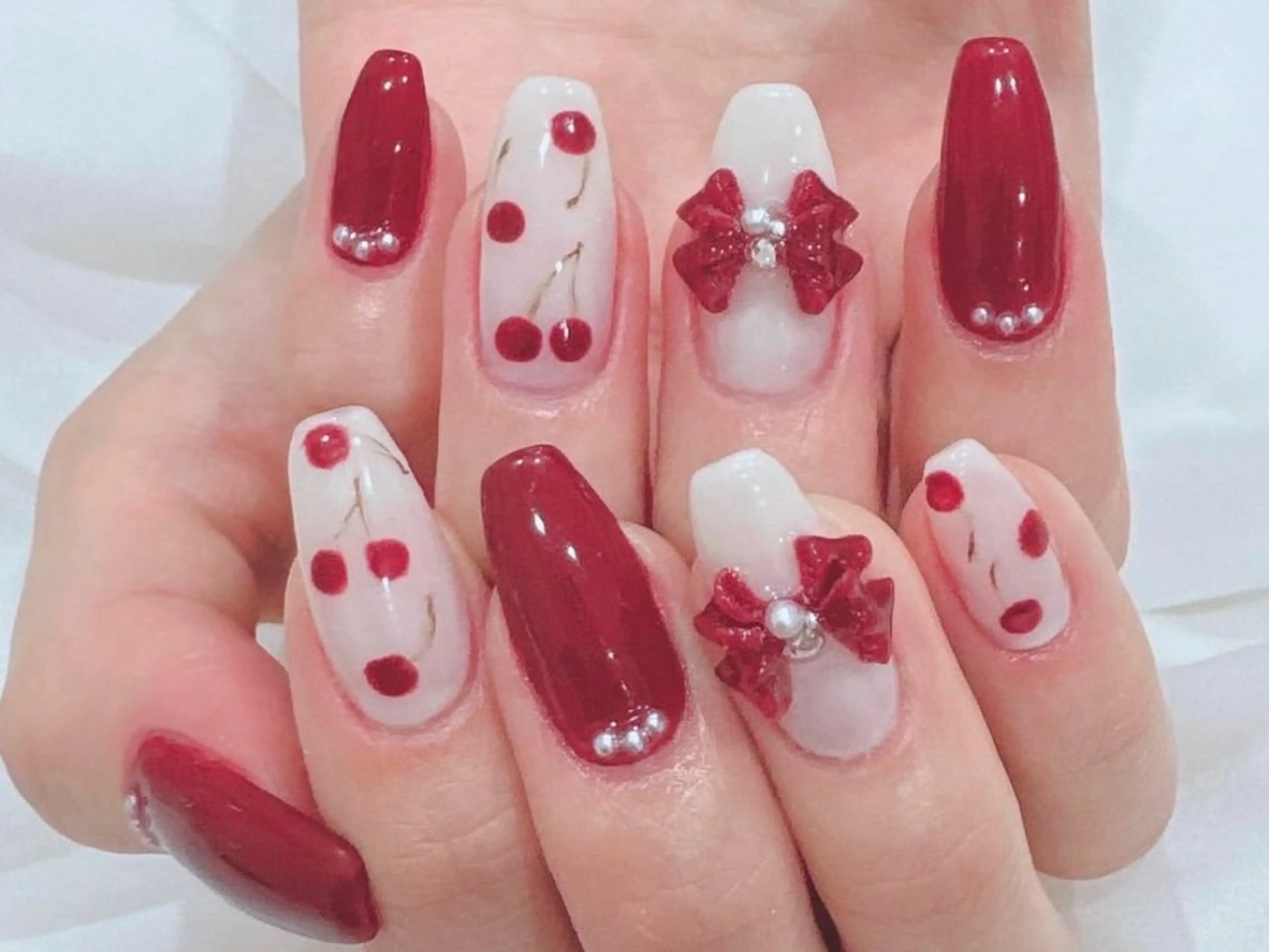 セミロング ハンドネイル ハンドケア flora所属・NAILS Soraのネイルデザイン
