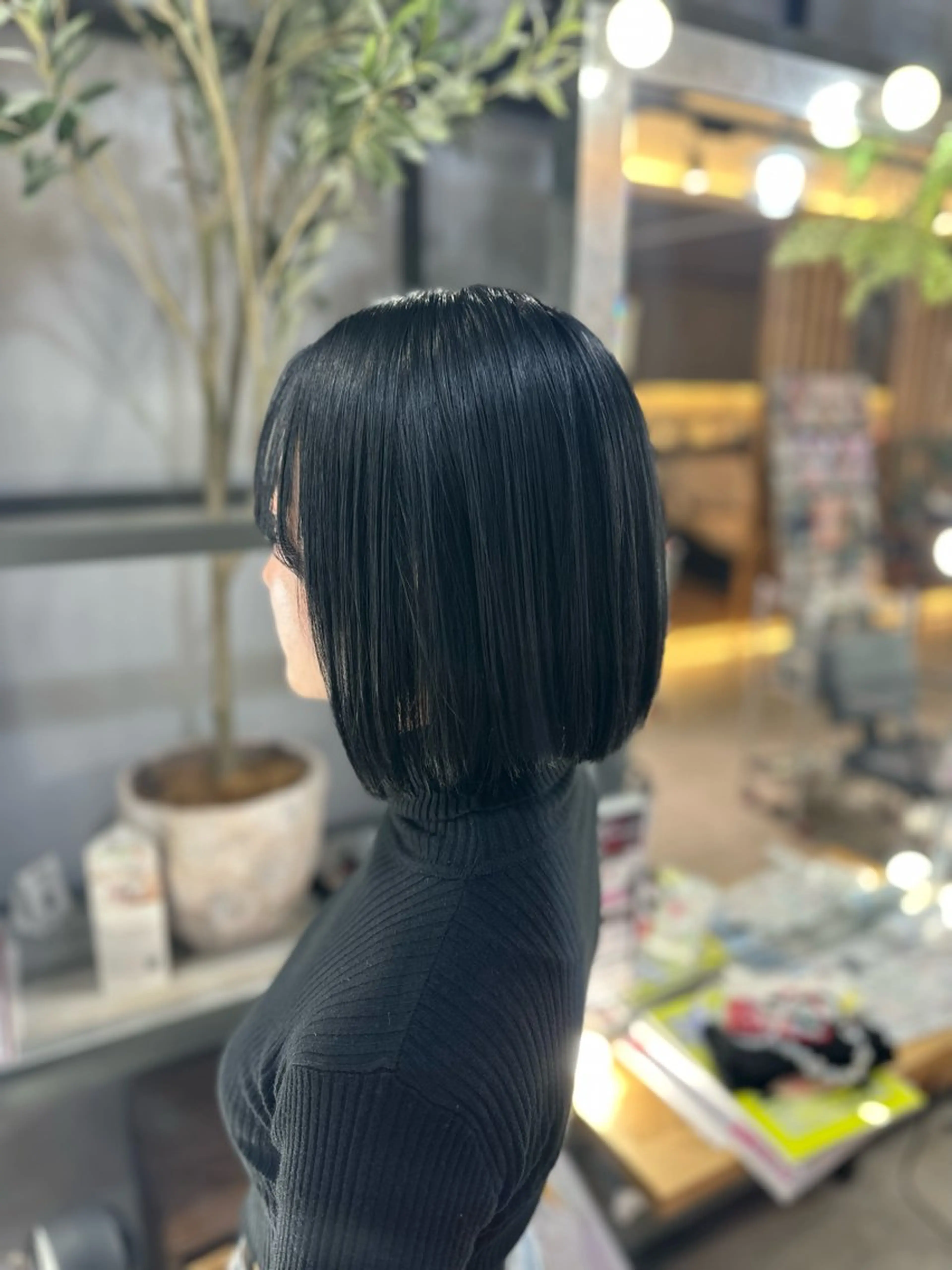 ショート カラー 黒髪 ボブ 溜 一太のヘアスタイル