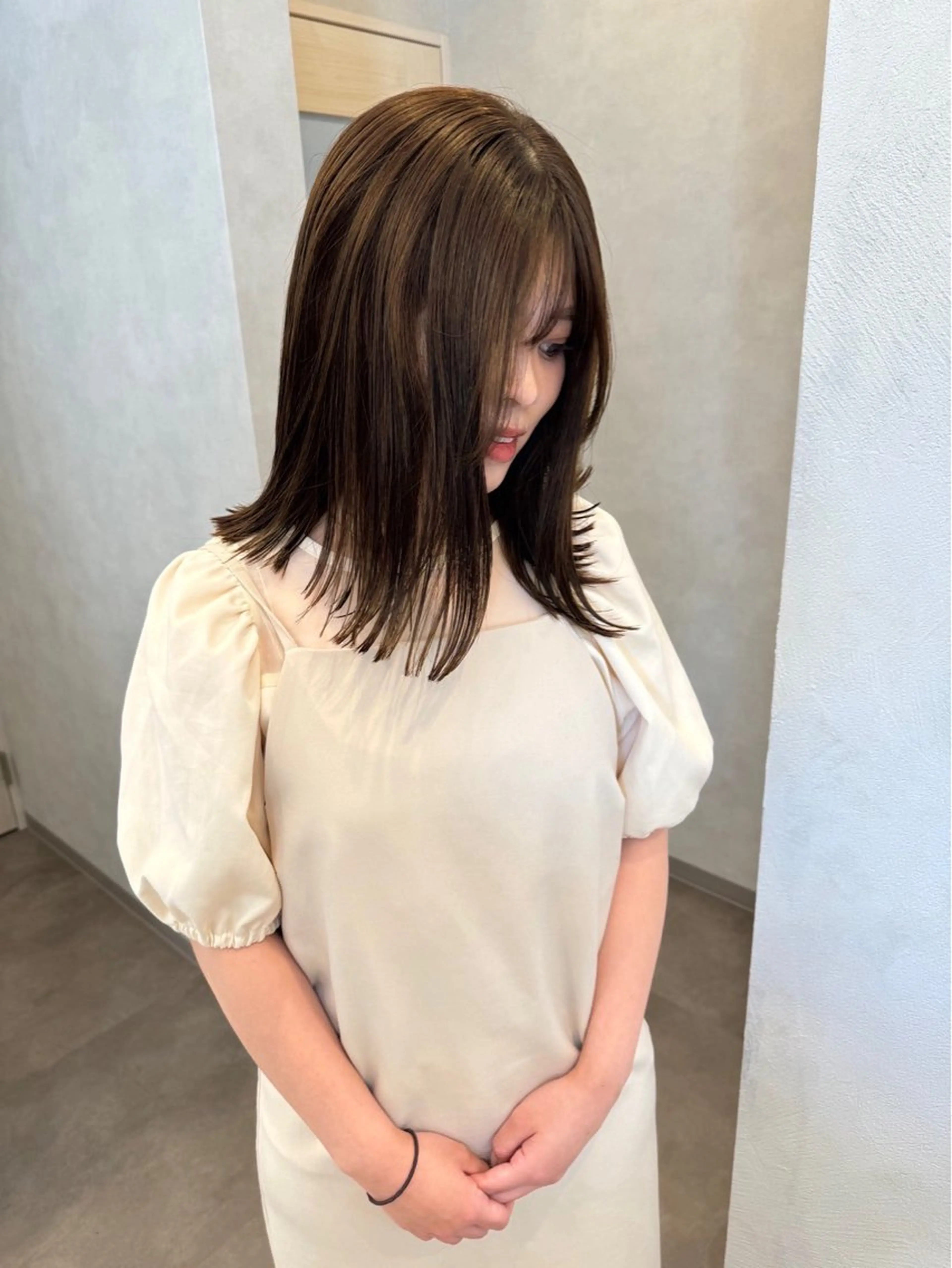 ミディアム カラー Lita./ sumireのヘアスタイル