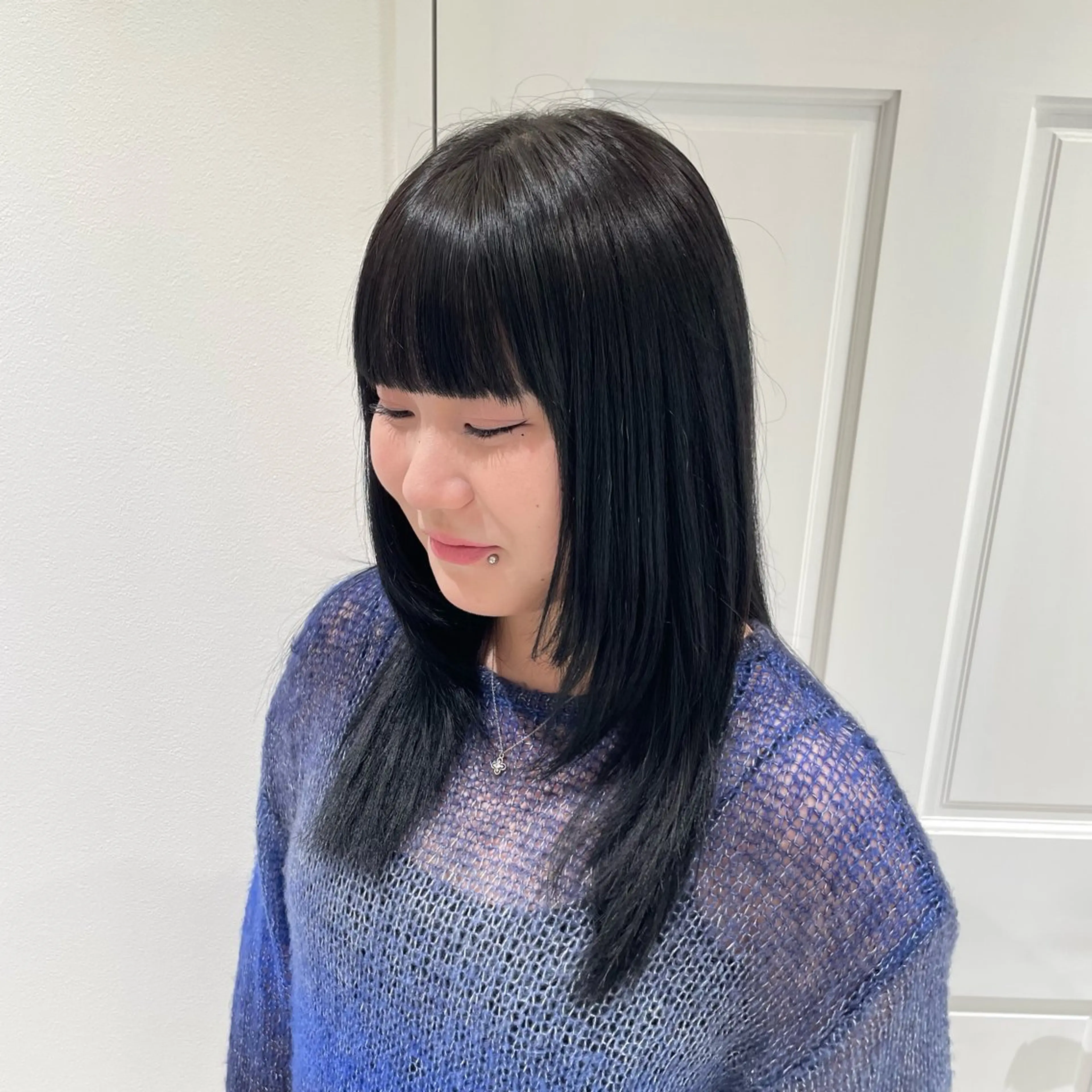 カラー 黒髪 ヘアカラー トリートメント ボブ／ブリーチカラー ／ゆづき🌟のヘアスタイル