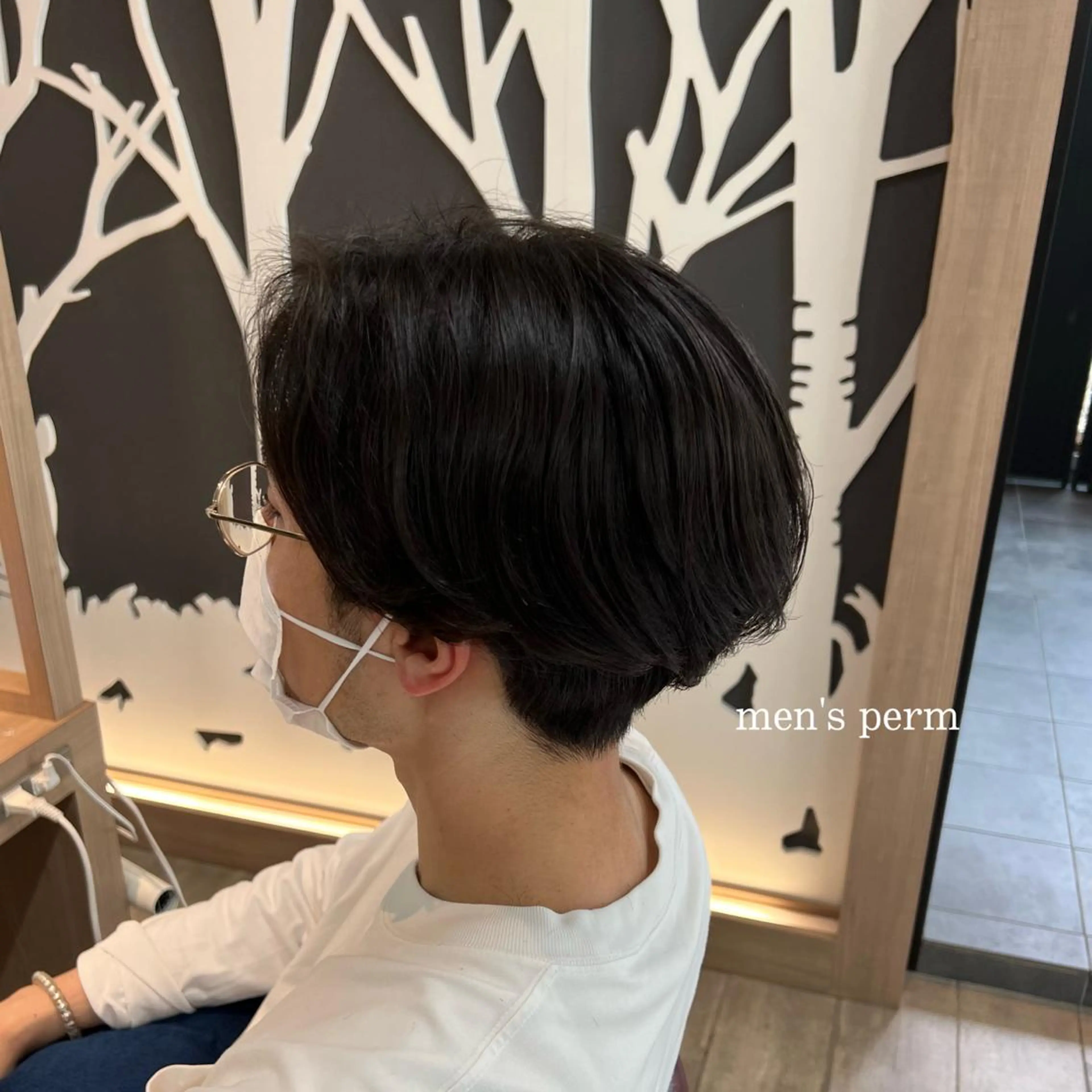 パーマ メンズ LONESS GINZA所属・FUJIIKANON /ケア‪透明感カラーのヘアスタイル